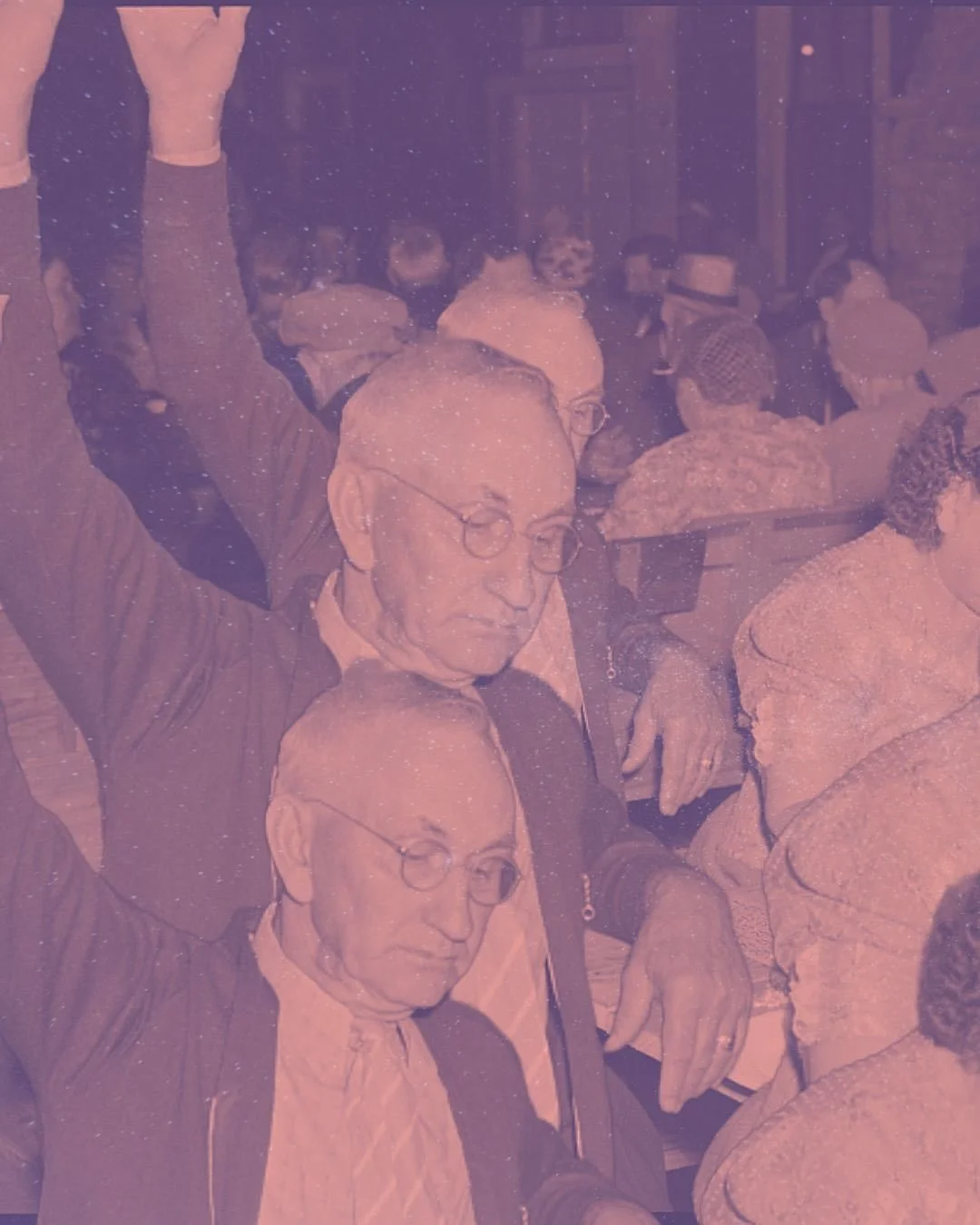 You can now preorder a few things for pick up at @desertbingo on Monday.  Go to the website to see the preorder menu. Bringing pie slices too but haven&rsquo;t decided what flavor 😌 better yet, a pie is up for grabs during one of the bingo rounds so