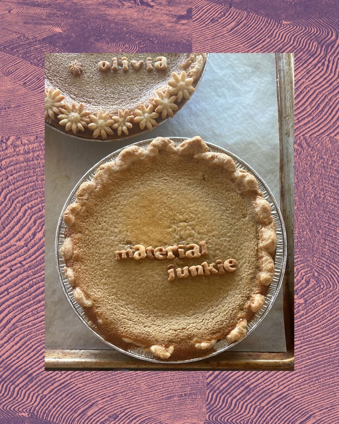 A little bit of the usual a little unusual or whatever 

See you at @monpetitmojave this afternoon for the CAHUILLA BIRD SINGERS with pie by the slice, cookies, and Prickly Pear Sea Salt Popcorn !!!! 

Desi drop is Tart Cherry and Vegan Prickly Pear 