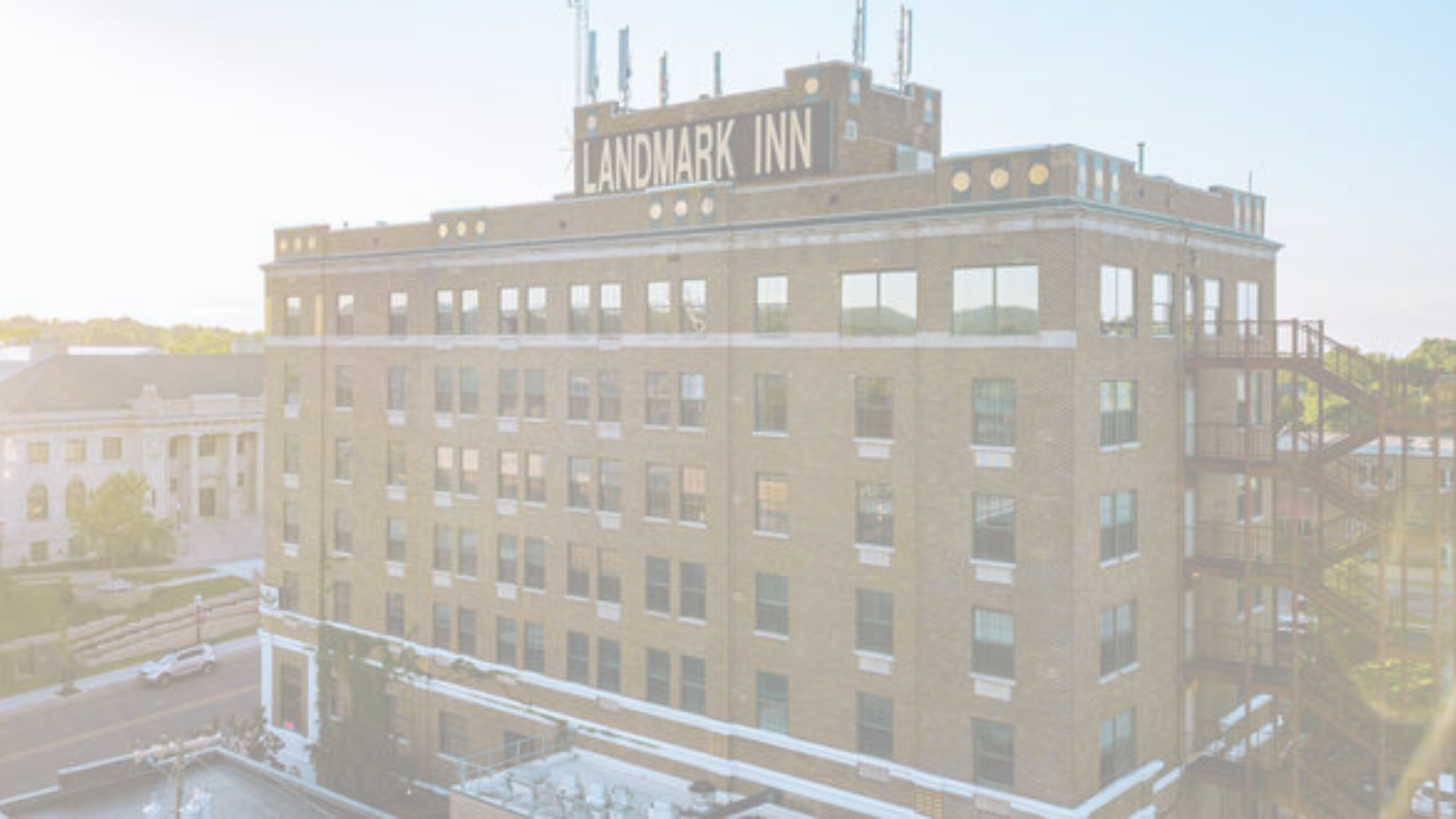 Places to Stay Marquette Michigan