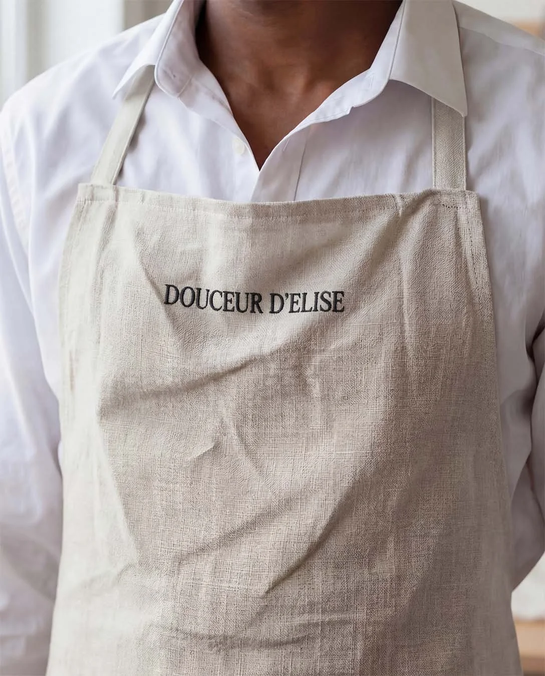 Douceur D_Elise-Mockup5.jpg