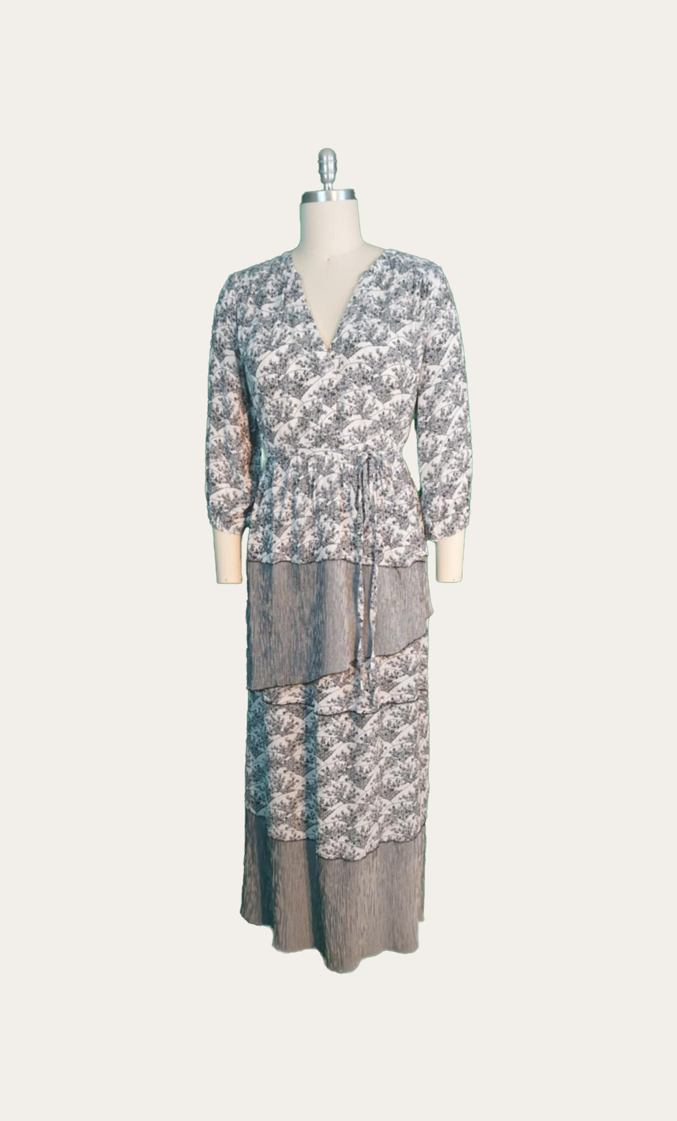 Dresses1_2.png (Copy)