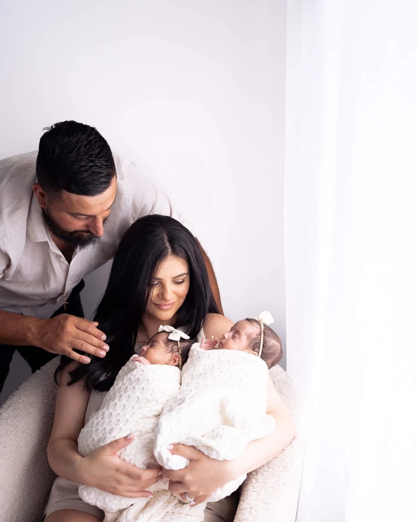 What I would give to have twice the snuggles in one session. A little more settling than usual which was expected though the girls did so well and this family was captured with so much admiration and wholesomeness.