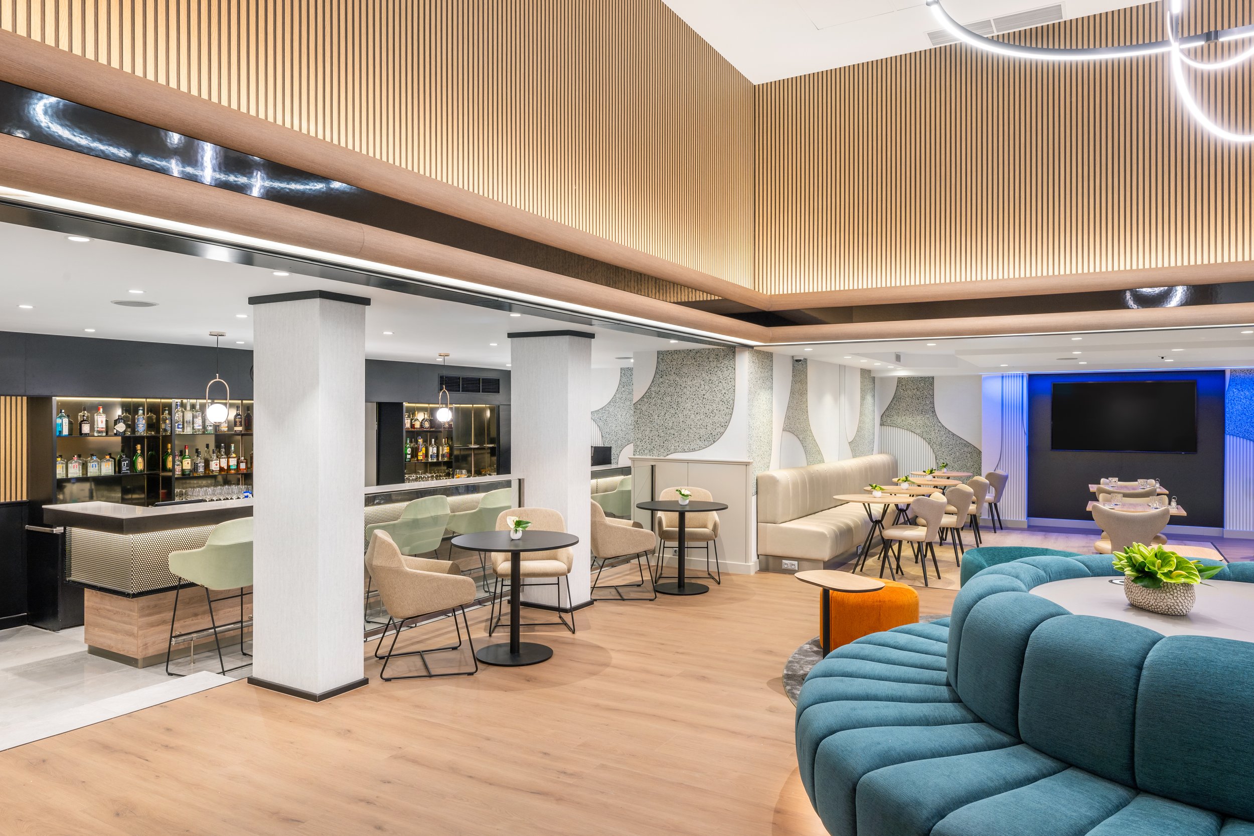 Danubius_Hotel_Hungaria_lobby (10).jpg