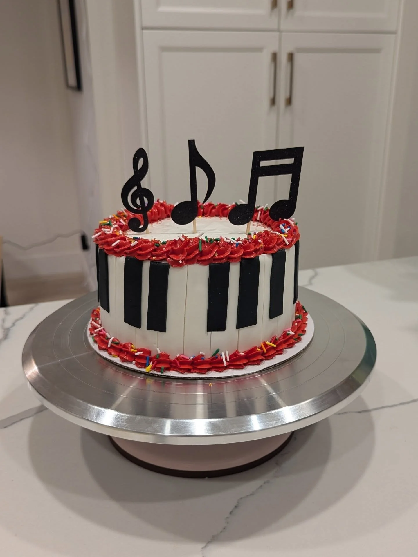 Special cake for @pianoteofficial 10 year anniversary 🎉 
For my work @musoraofficial 🎵🎶🎹🎼