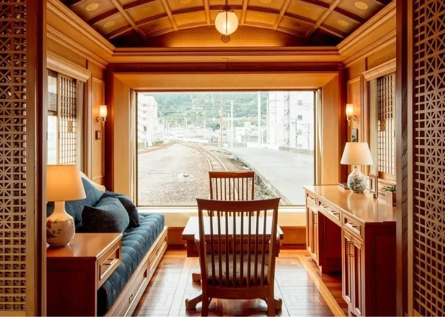 Deluxe Suite A