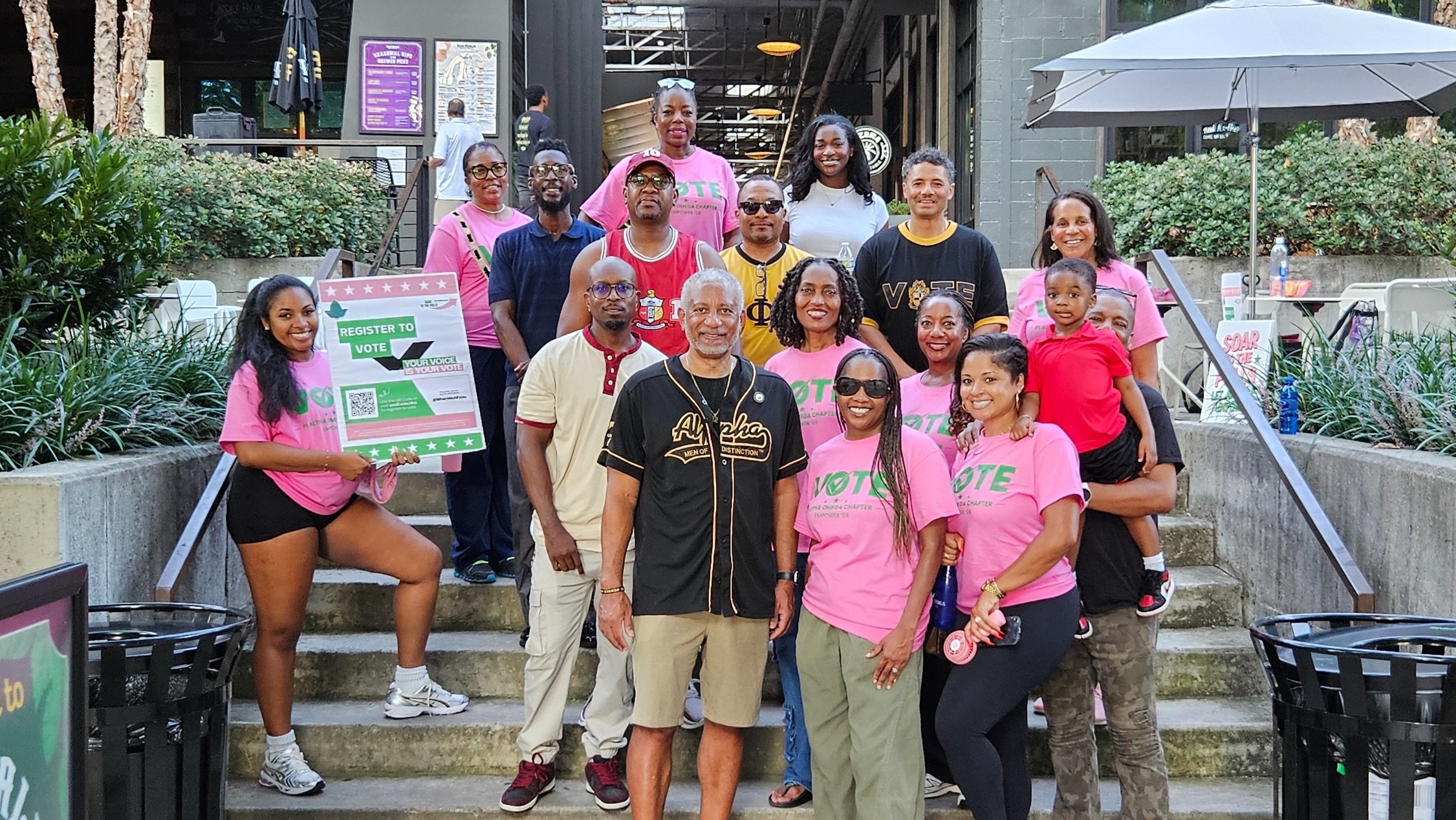 🗳️ Service in Action.

We joined forces with Pi Alpha Omega Chapter of Alpha Kappa Alpha Sorority INC. for voter registration drives at Ebenezer Baptist Church and Ponce City Market along the Atlanta BeltLine.

Continuing our commitment to civic eng