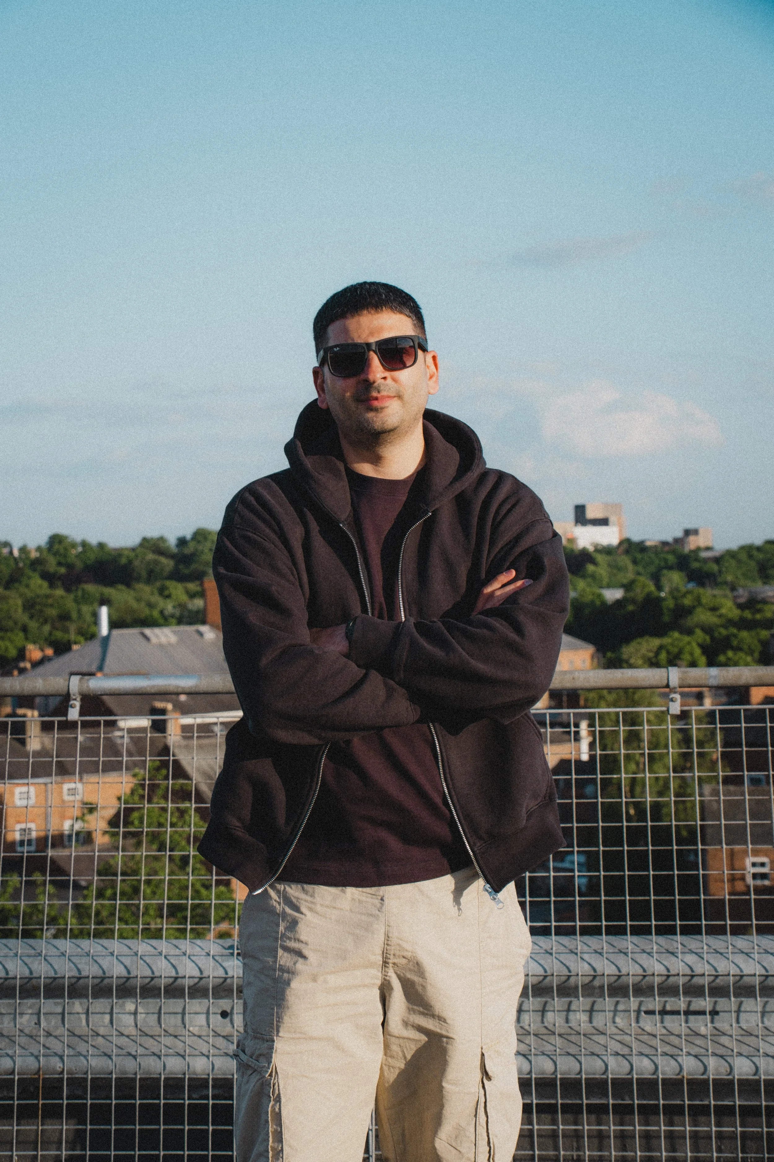 SMOKEY BUBBLIN’ B (UK)