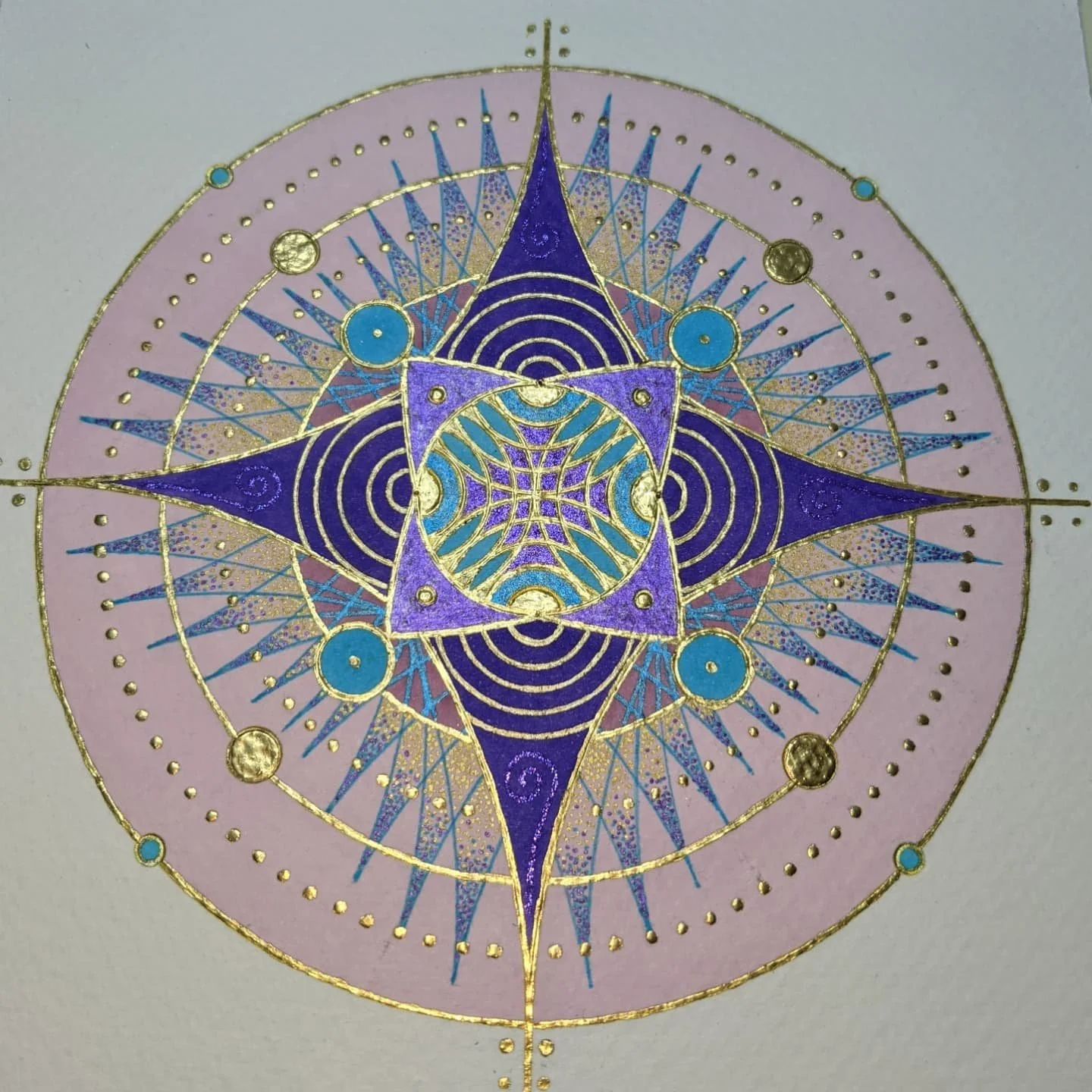 A little mini Soul Symbol for a beautiful new little soul. If you are interested in finding out what your Soul looks like on an energetic level please DM me for information. #sacredgeometry #crystalgrids #mandala #reiki #soulawakening #souljourney #m