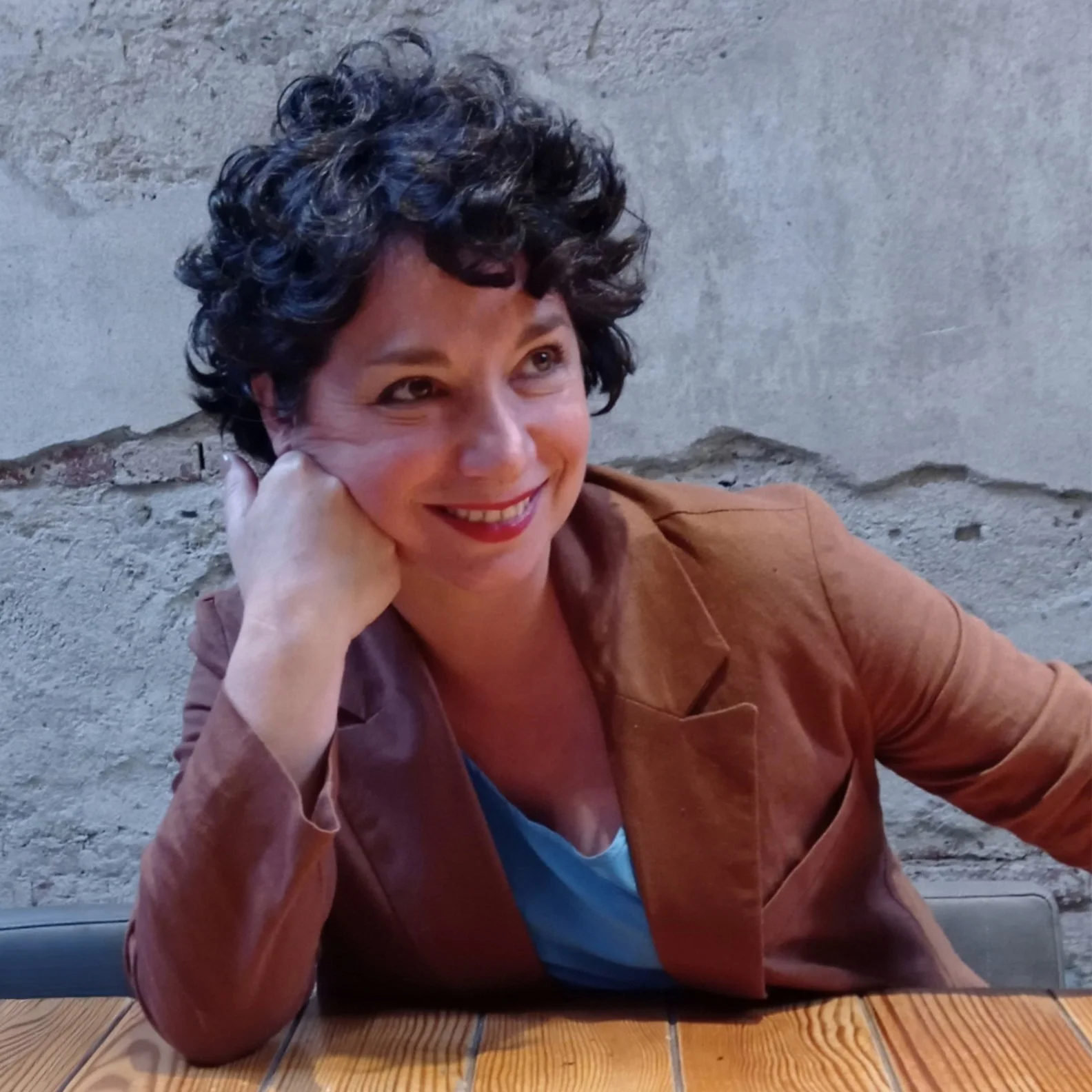 Photo of poet Eleonora Bassi