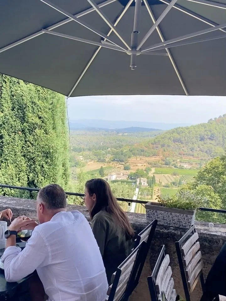 Long lunches are basically my favourite hobby&hellip; so this week&rsquo;s episode of Postcards From Provence is all about 10 restaurants I look to when I want to while away a few glorious hours in a beautiful setting with spectacular food&hellip; 🍷