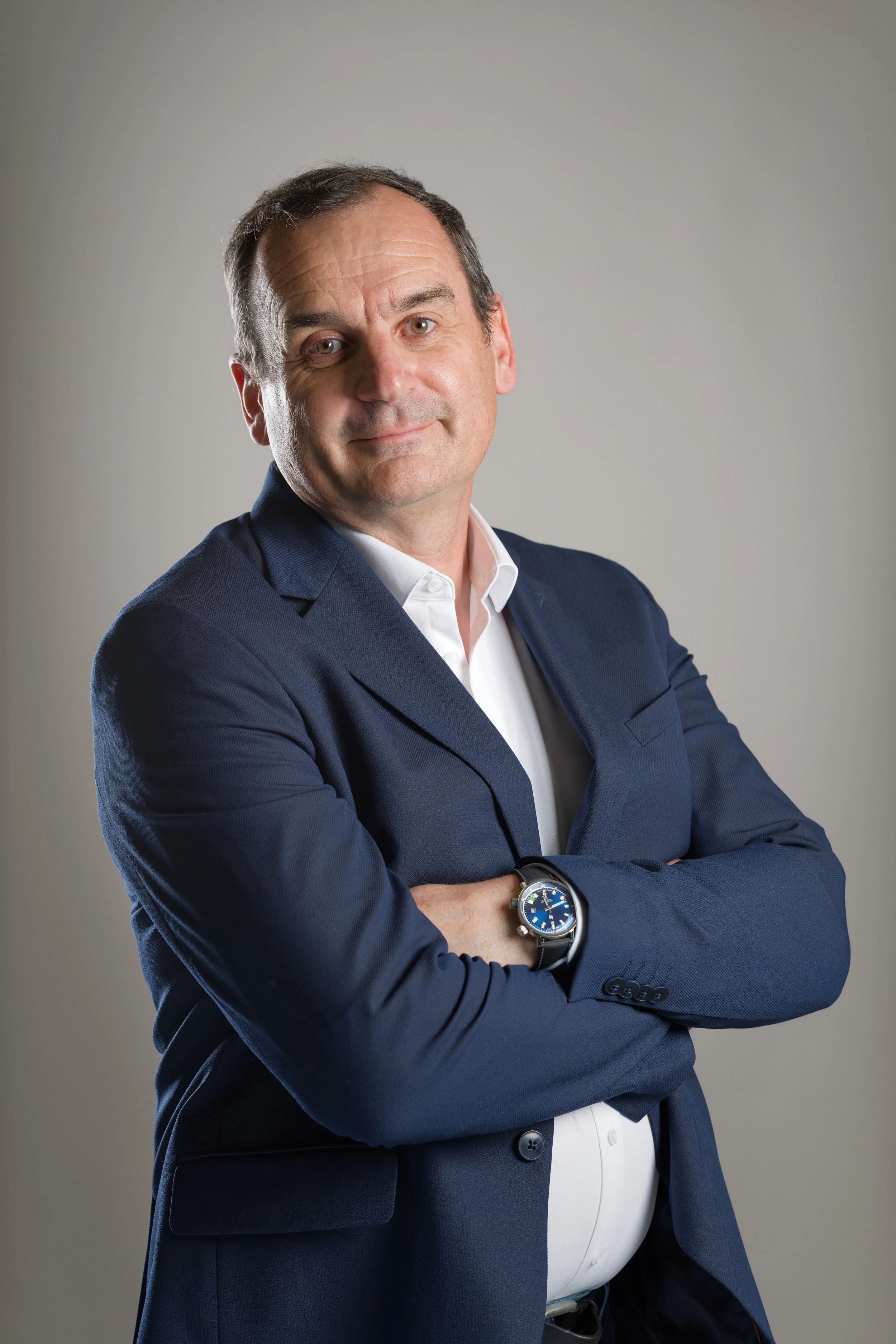 portrait-professionnel-homme-jean-francois-labbat-costume-entreprise-tulle-agglo-studio-yoann-vareille-photographe-brive-correze-nouvelle-aquitaine.jpg