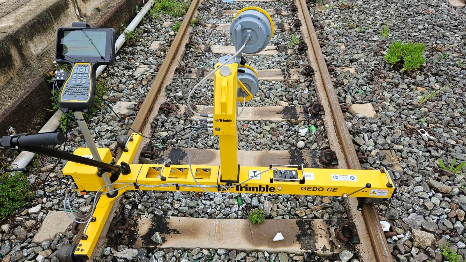 Trimble1.JPG
