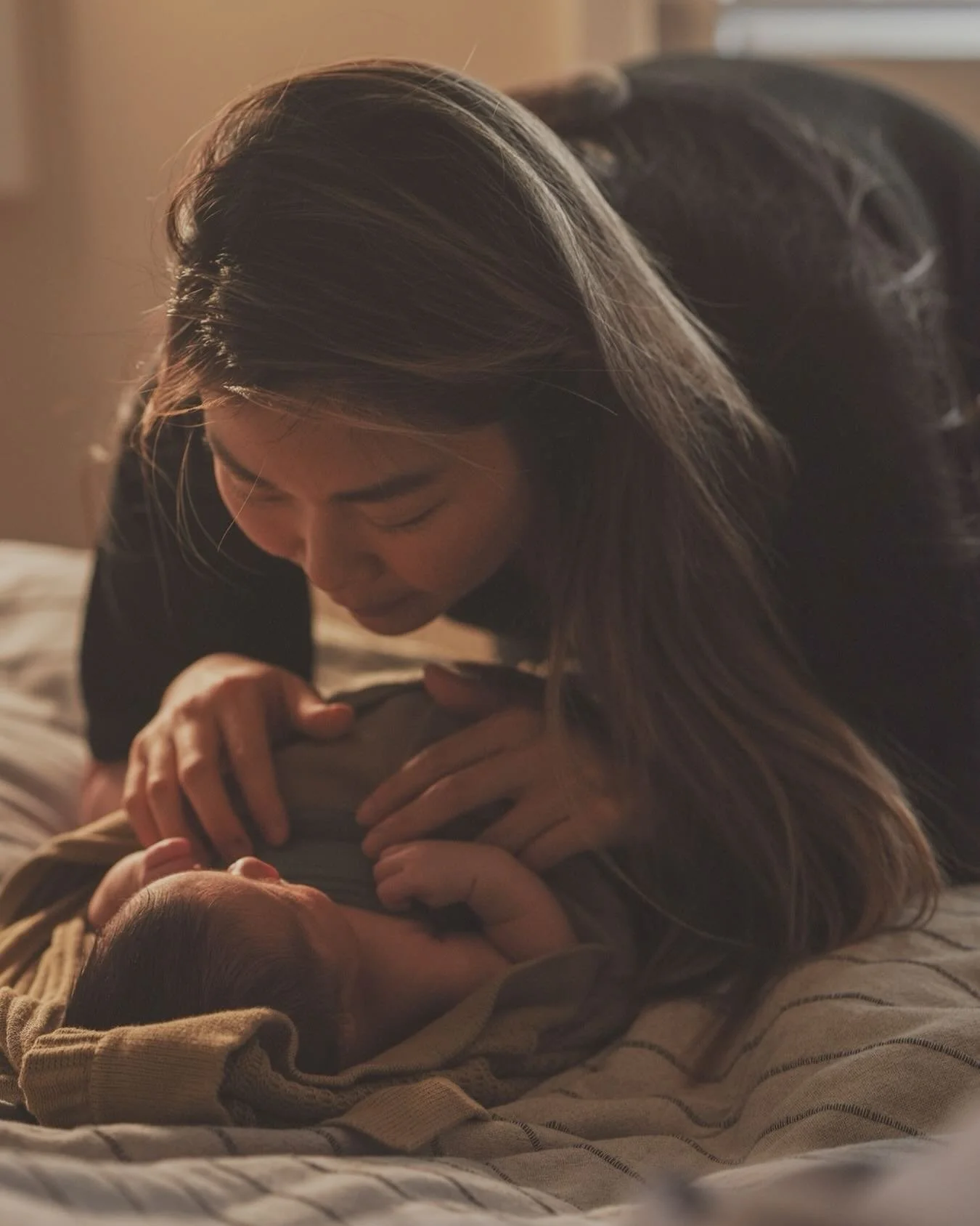 It was impossible not to imagine you.
Imagining became my sacred ritual throughout pregnancy. Imaging your tiny fingers, your soft lips, your delicate skin...
I imagined the moment our eyes would meet for the first time, the warmth of our first embr