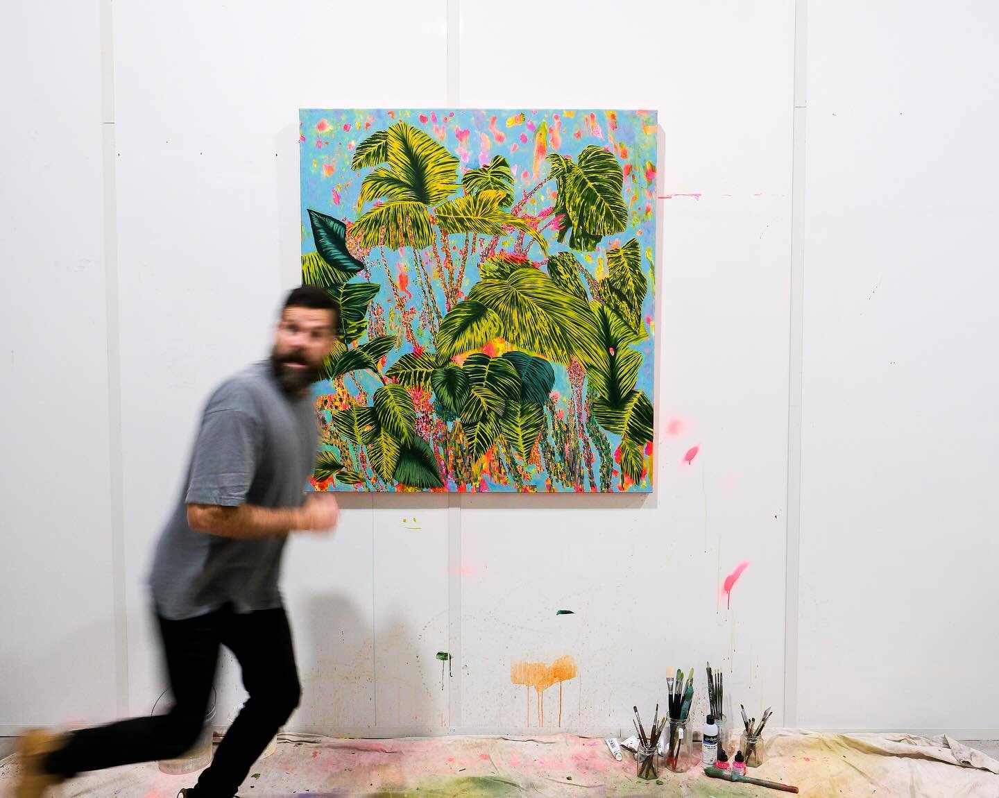 &ldquo;Tropical Fireworks&rdquo;
120cm x 130cm Acrylic on stretched canvas.
Thanks to @soy_latte_lee  for the impromptu shoot.