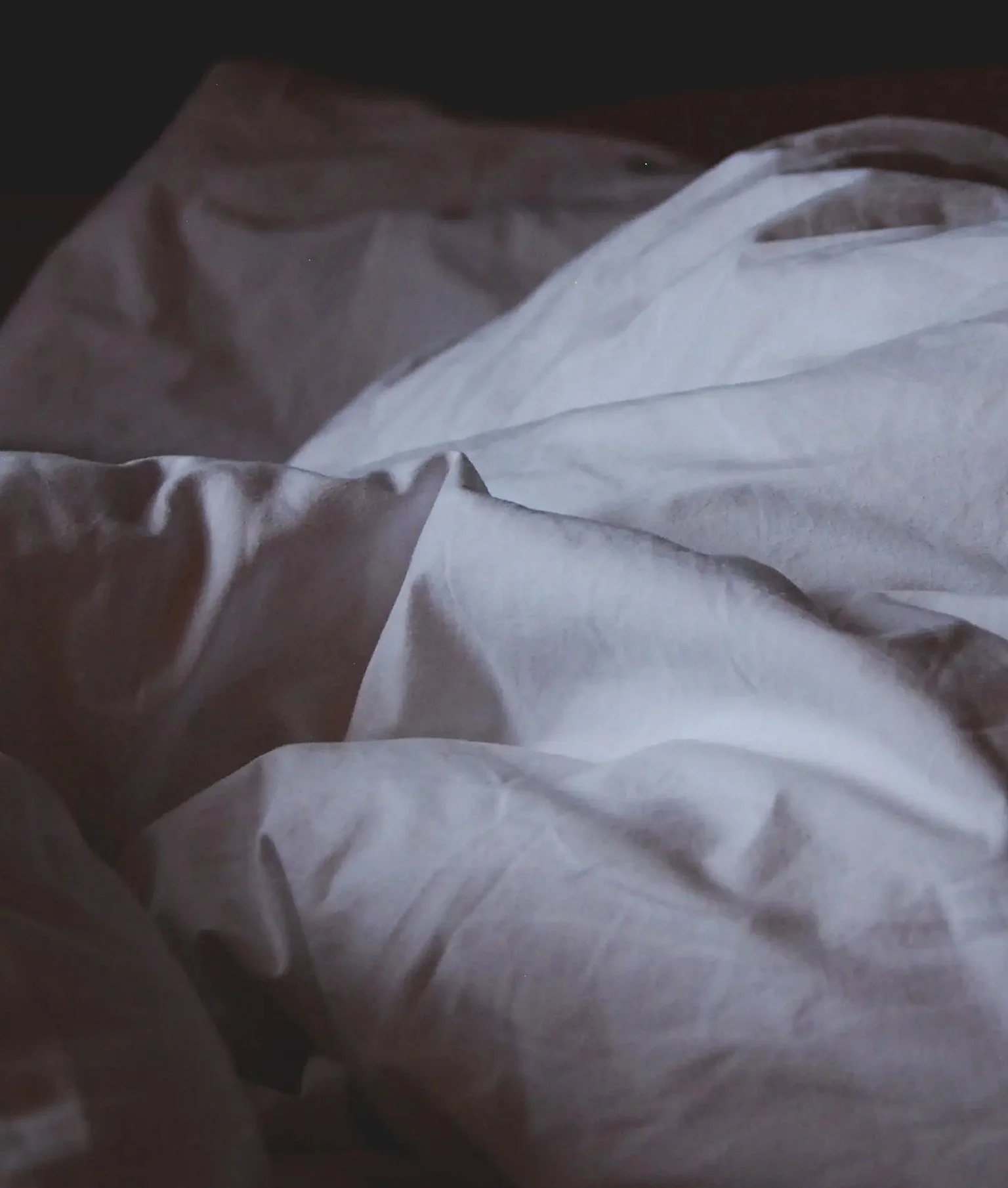 Zerwühlte Bettdecke