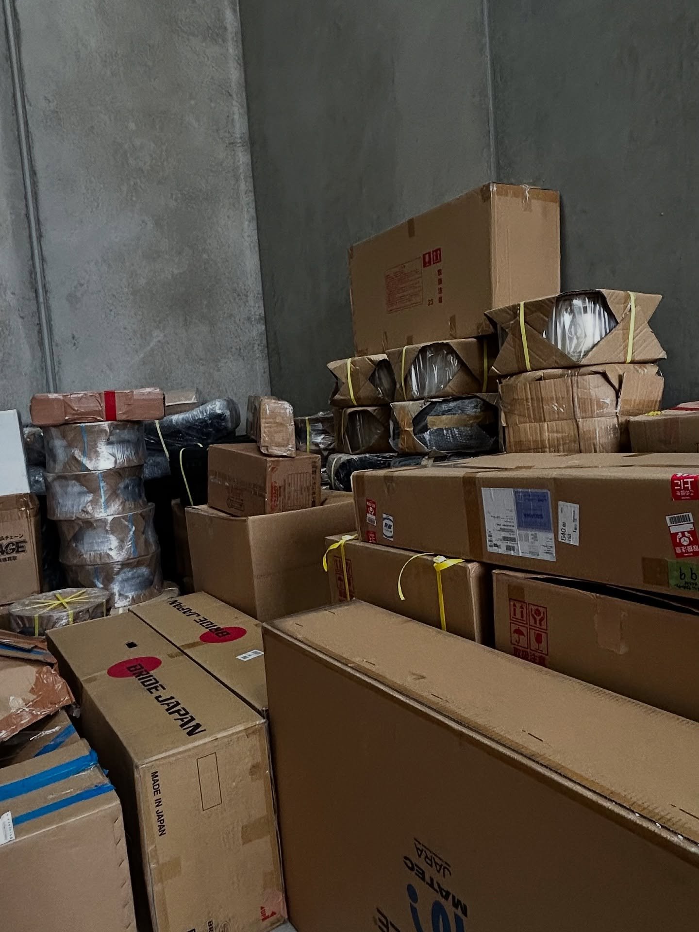 Our 4th Container has been collected and organised at our new warehouse in Moorabin.

Collection and domestic postage will start from this week.

Super excited to get everything out to everyone!

#mutekiimports #containershipping #jdm #jdmimport #jdm