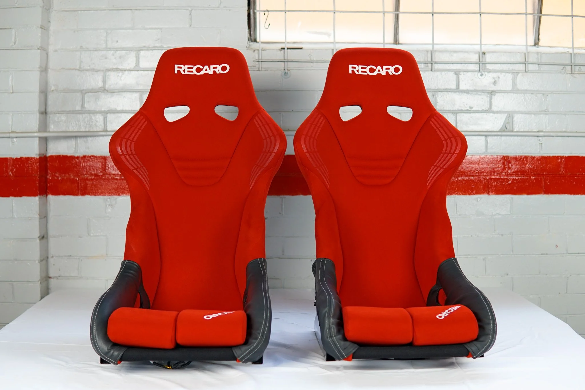 Genuine Recaro RS-G Red - Pair