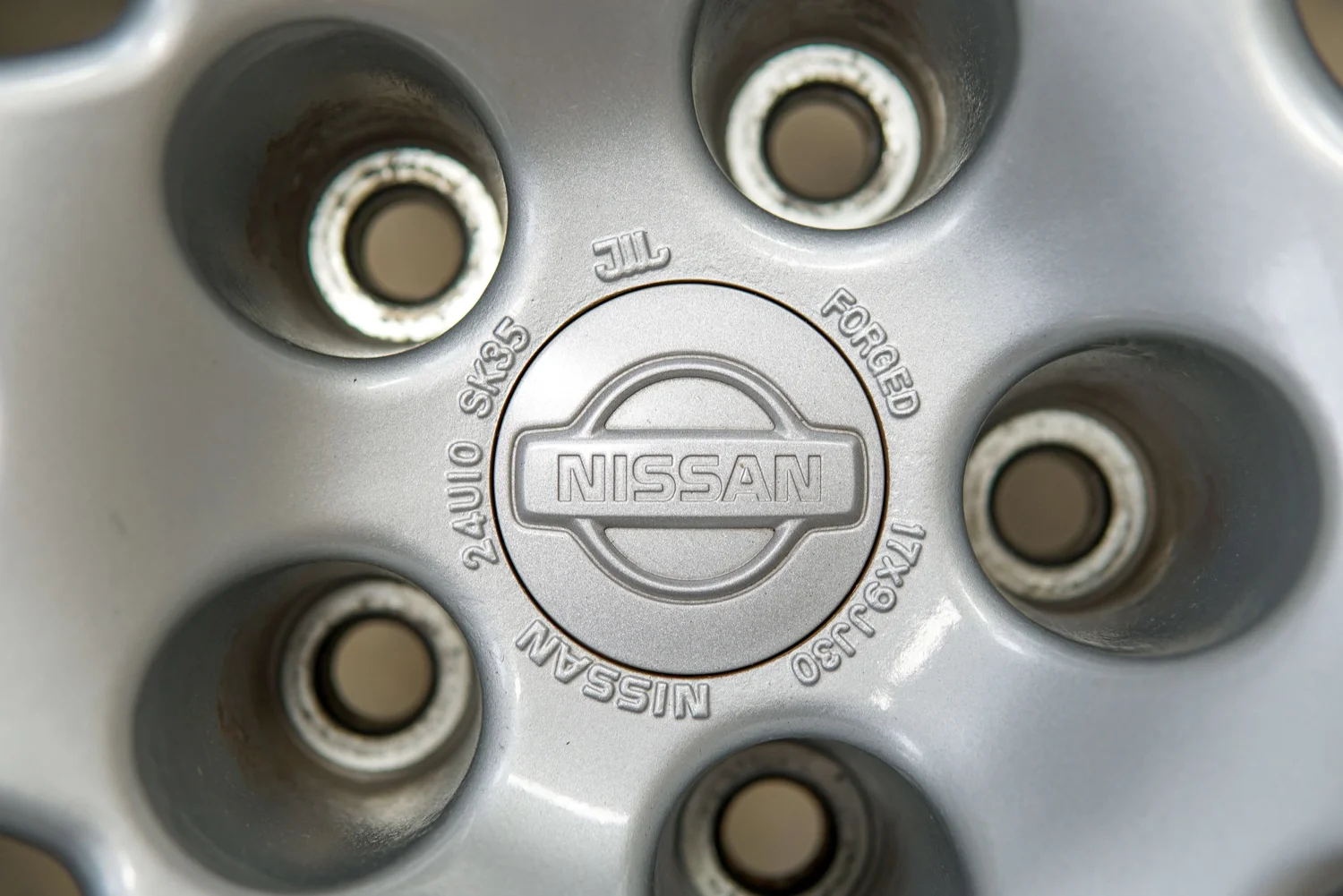 Nissan Skyline R33 GT-R OEM Wheels 17x9J +30 5x114.3 | BCNR33
