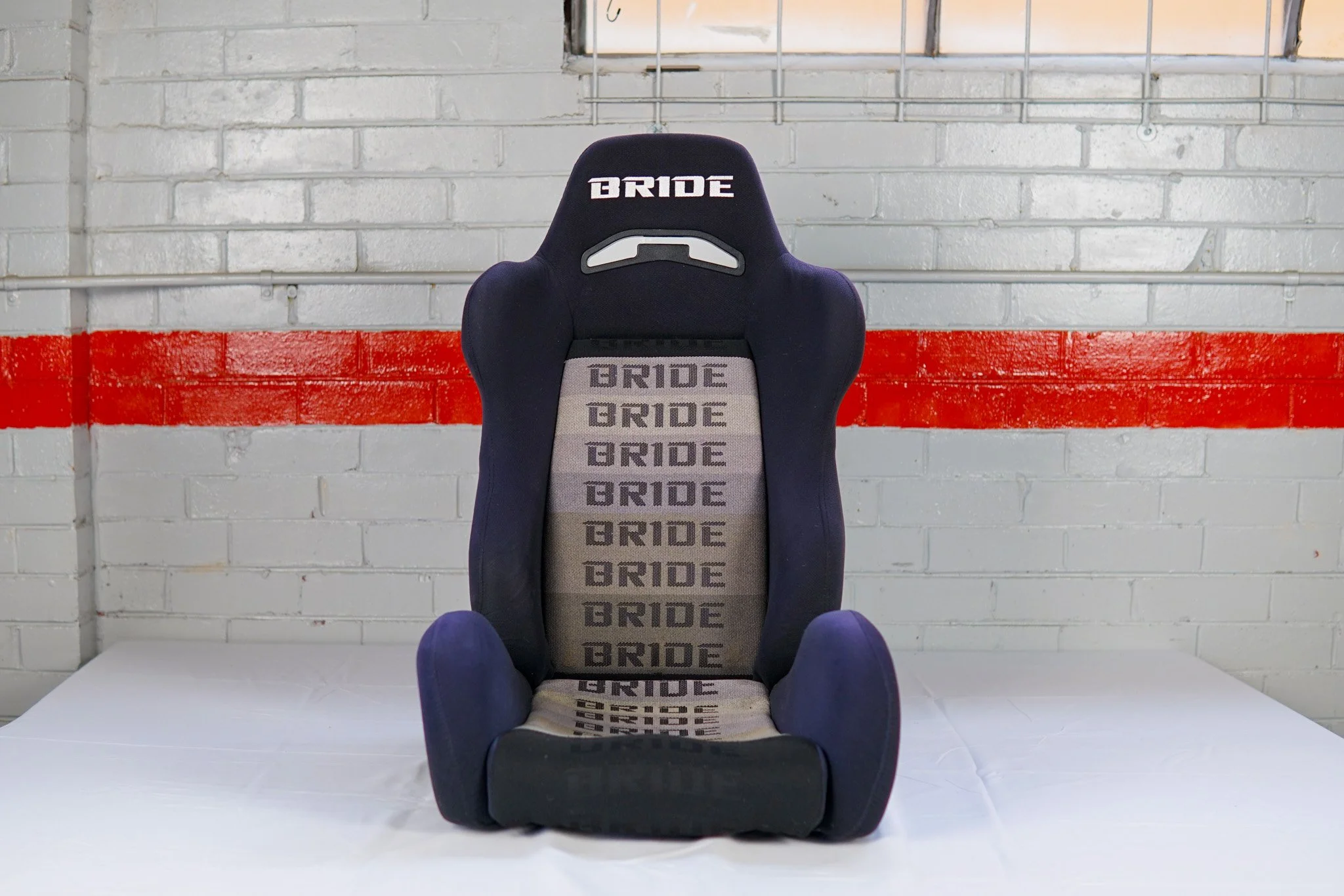 Bride Brix Gradient