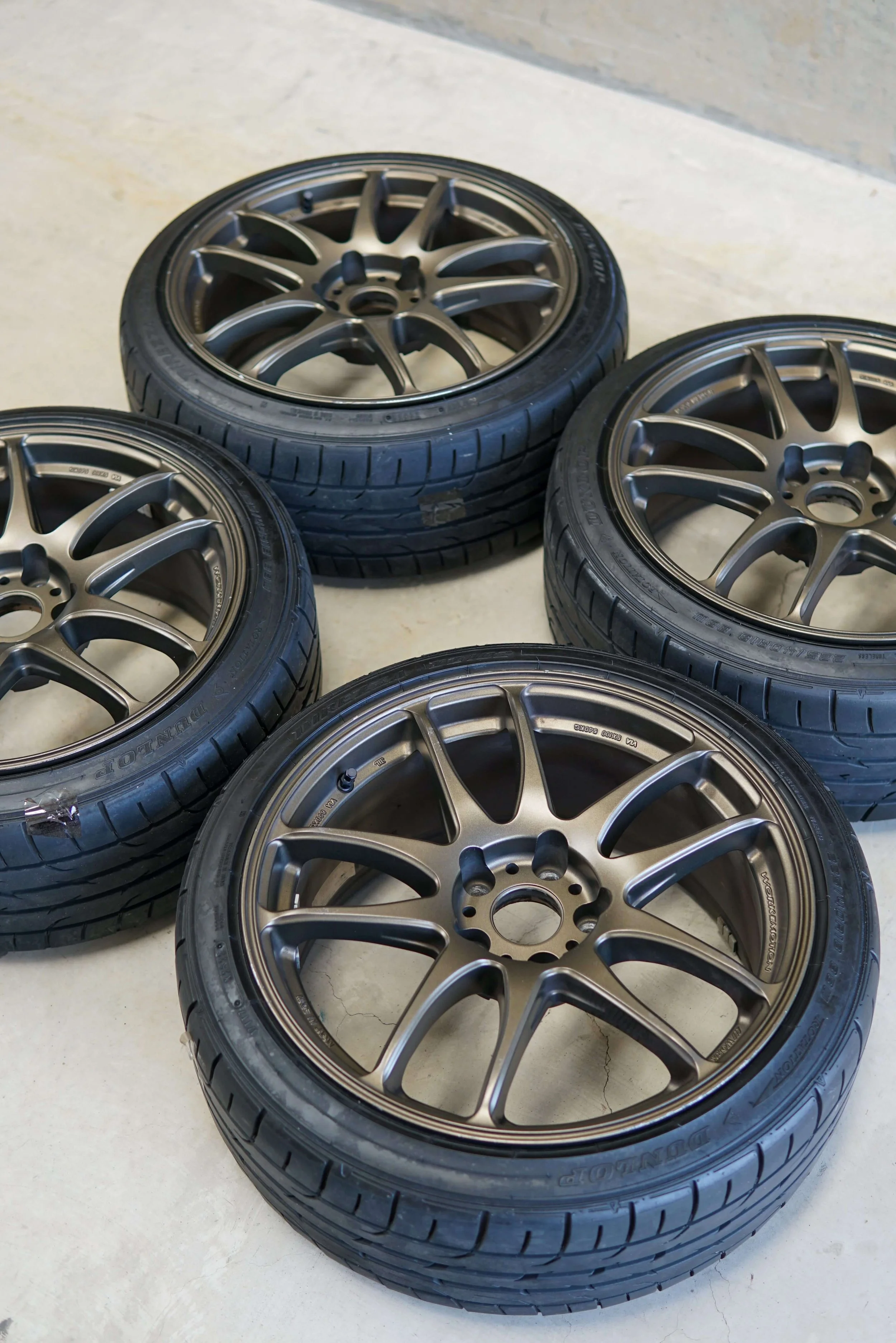 (Set of 4) - Work Emotion CR Kiwami in 18x8.5 +38 5x114.3