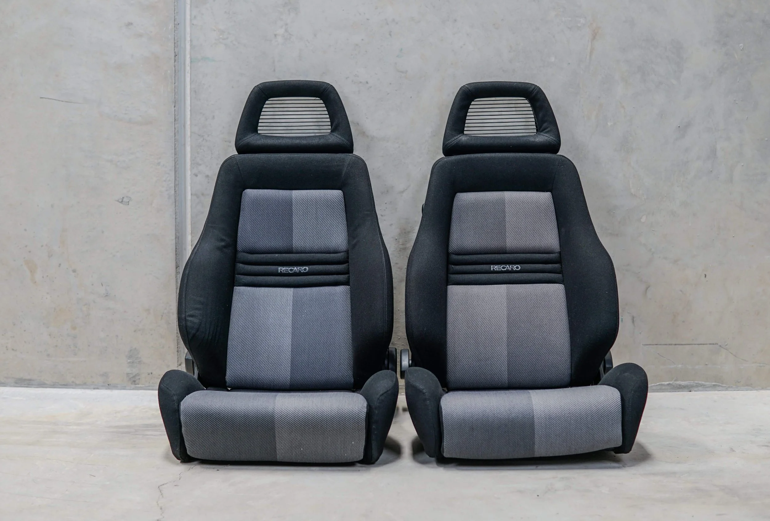 (Pair) - Recaro LS Monza Seat
