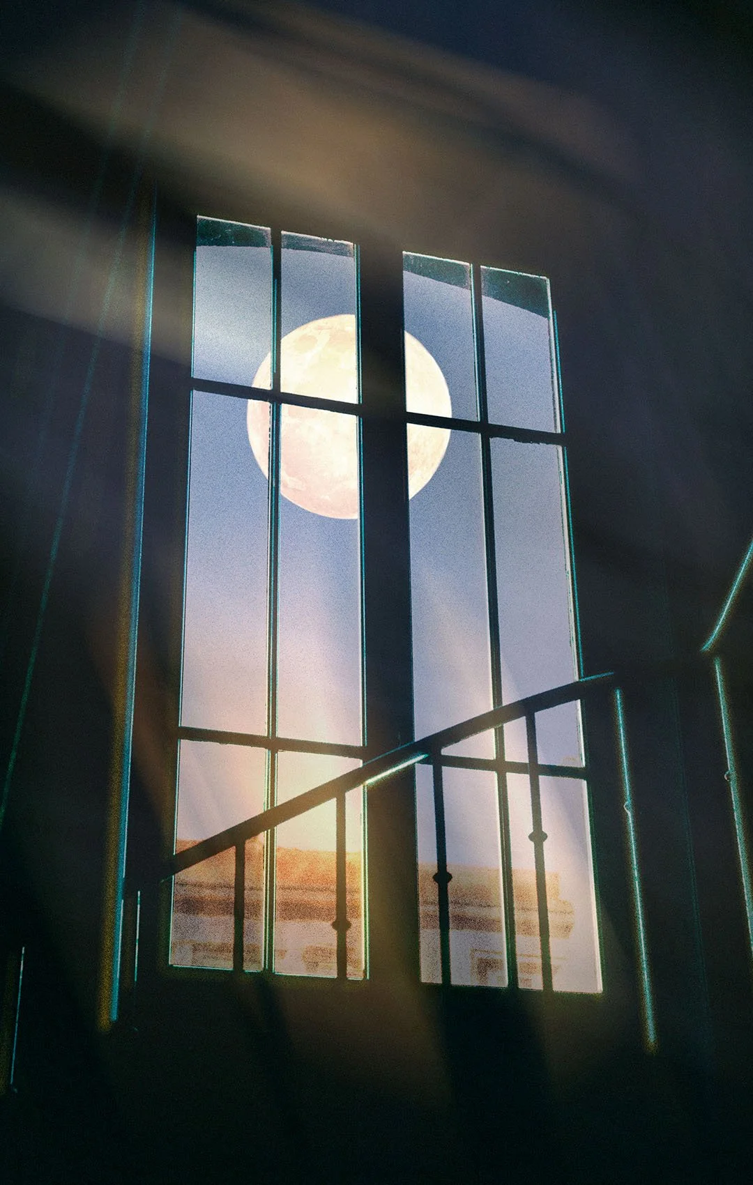 The Moon of Beaubrun - Sainté