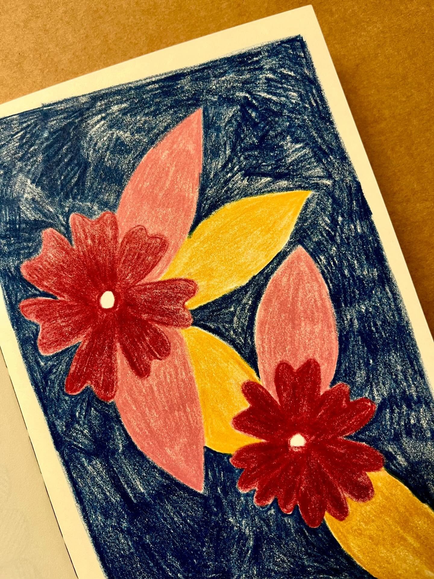 Reprendre le temps de dessiner pour le plaisir, sans penser &agrave; un nouveau produit ou un nouveau motif. Retrouver les belles couleurs de mes crayons Luminance de @carandache , mes favoris ! 

Qui dessine pour le plaisir par ici ? 

Artiste renna