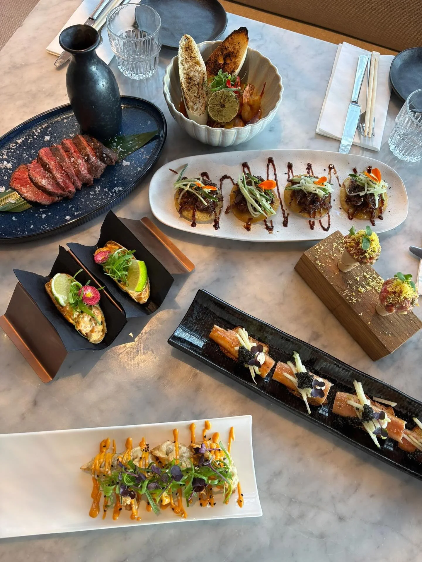 Tapas, bites, shared dining&hellip;
However you name it, it&rsquo;s all about sharing love and good times.
#sharefood #share #goodvibe #bitesandvibes #lovely #kijkduin