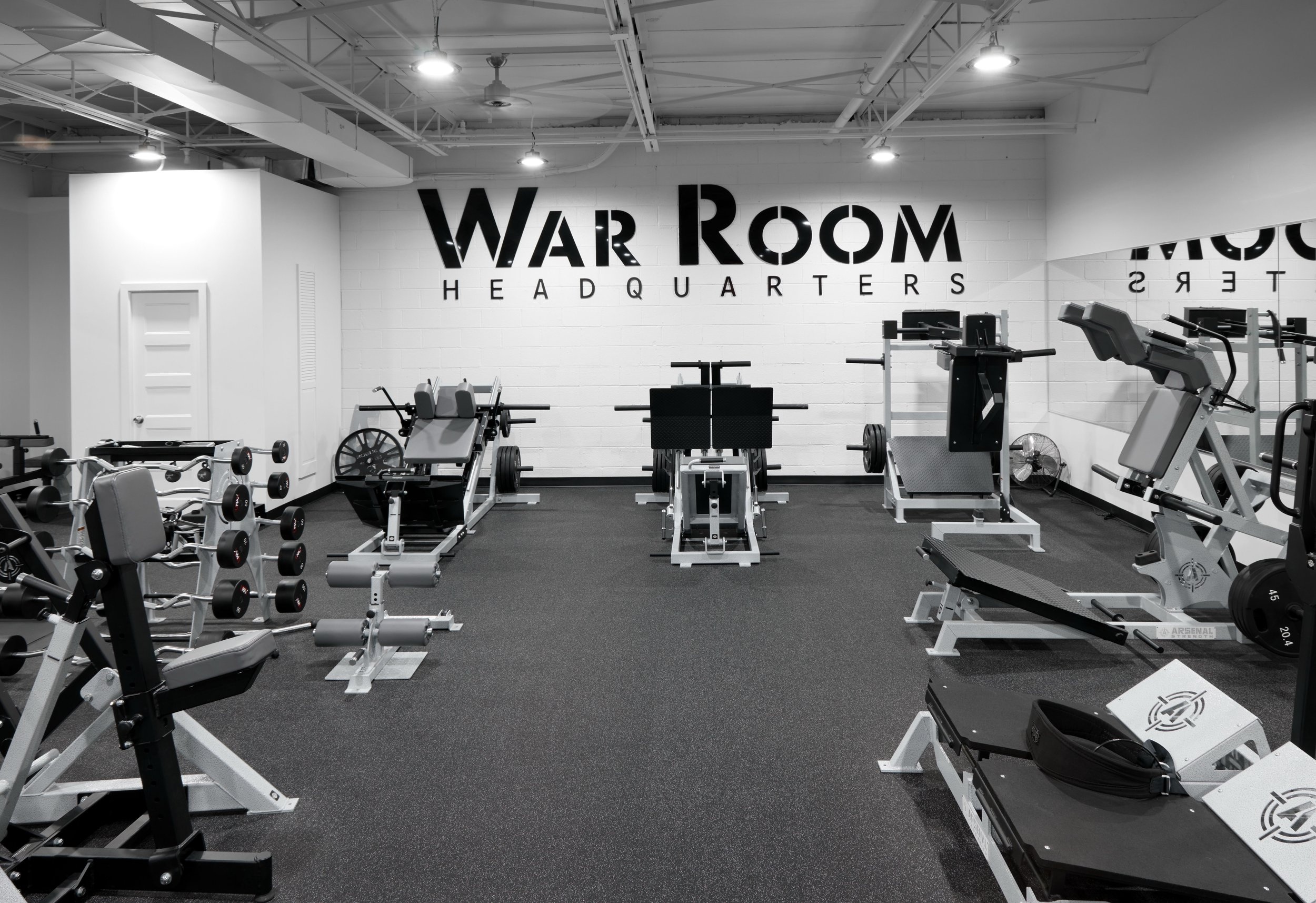 Warroom-6.jpg
