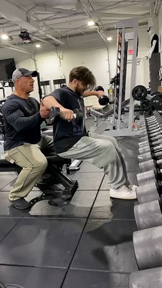royal-oak-mi-muscle-building-trainer.jpg