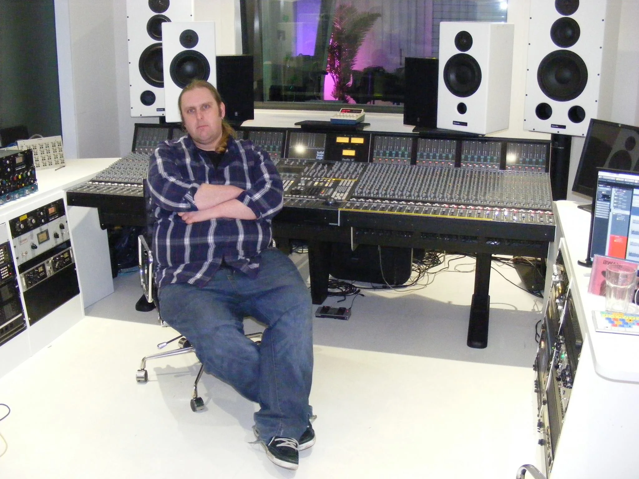 Jamie Turnbull at Post Electric Studios
