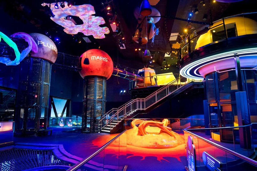 Planet-Play-second-floor-900x600.jpg