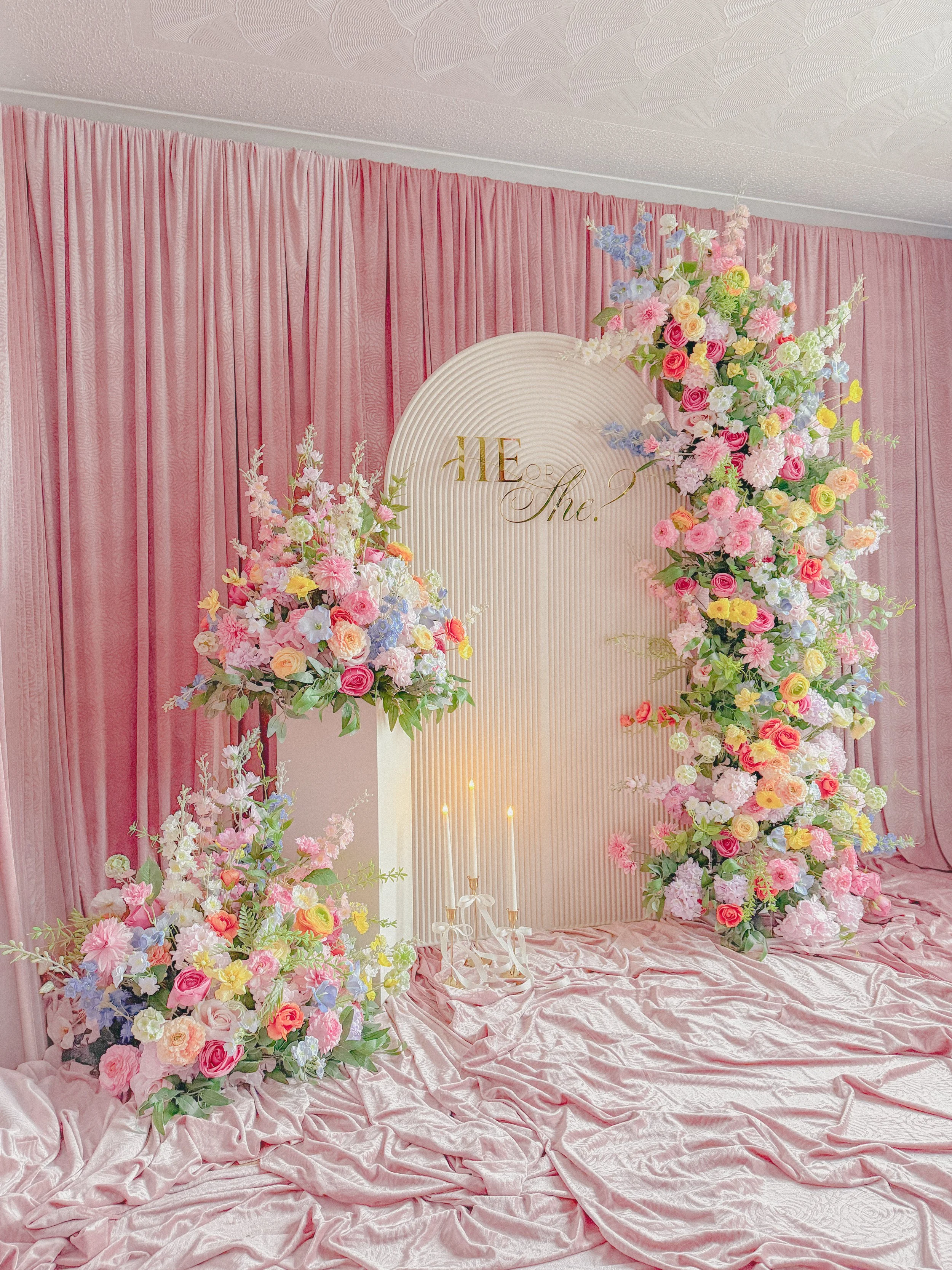 Gender reveal and baby in bloom party styled by Cherry on Pop in South Lanarkshire, using wild floral blooms and sailboard