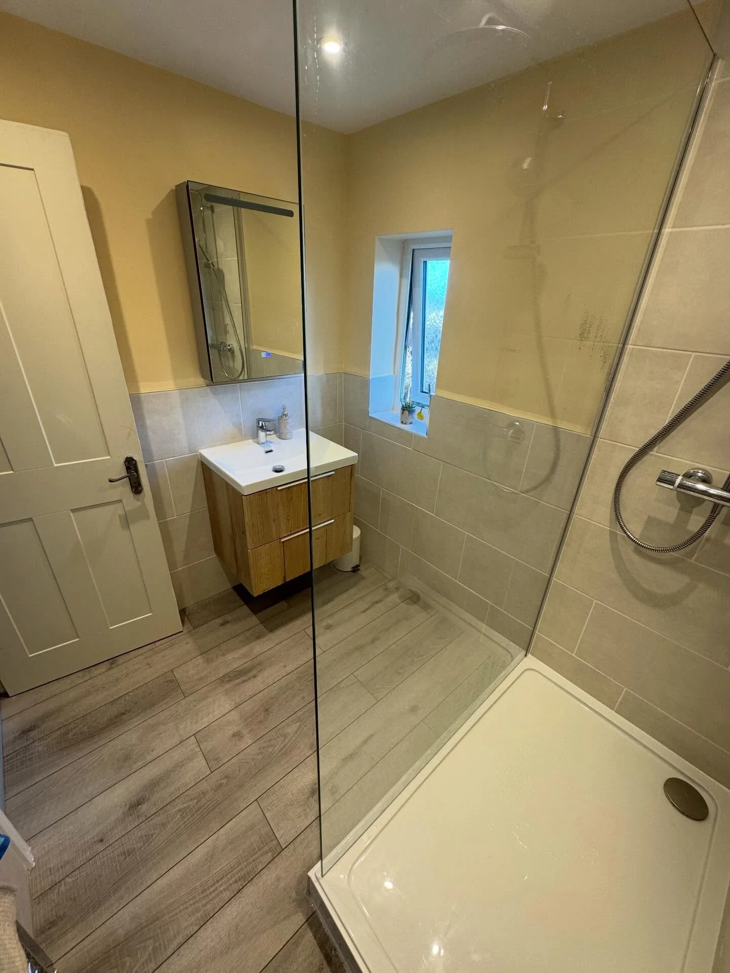 That&rsquo;s the final job completed for our year end. Everything completed and carried out by our very professional experienced team. We&rsquo;ve had our roofer, our electrician, our decorator and our plasterer. Everything else was completed by ours