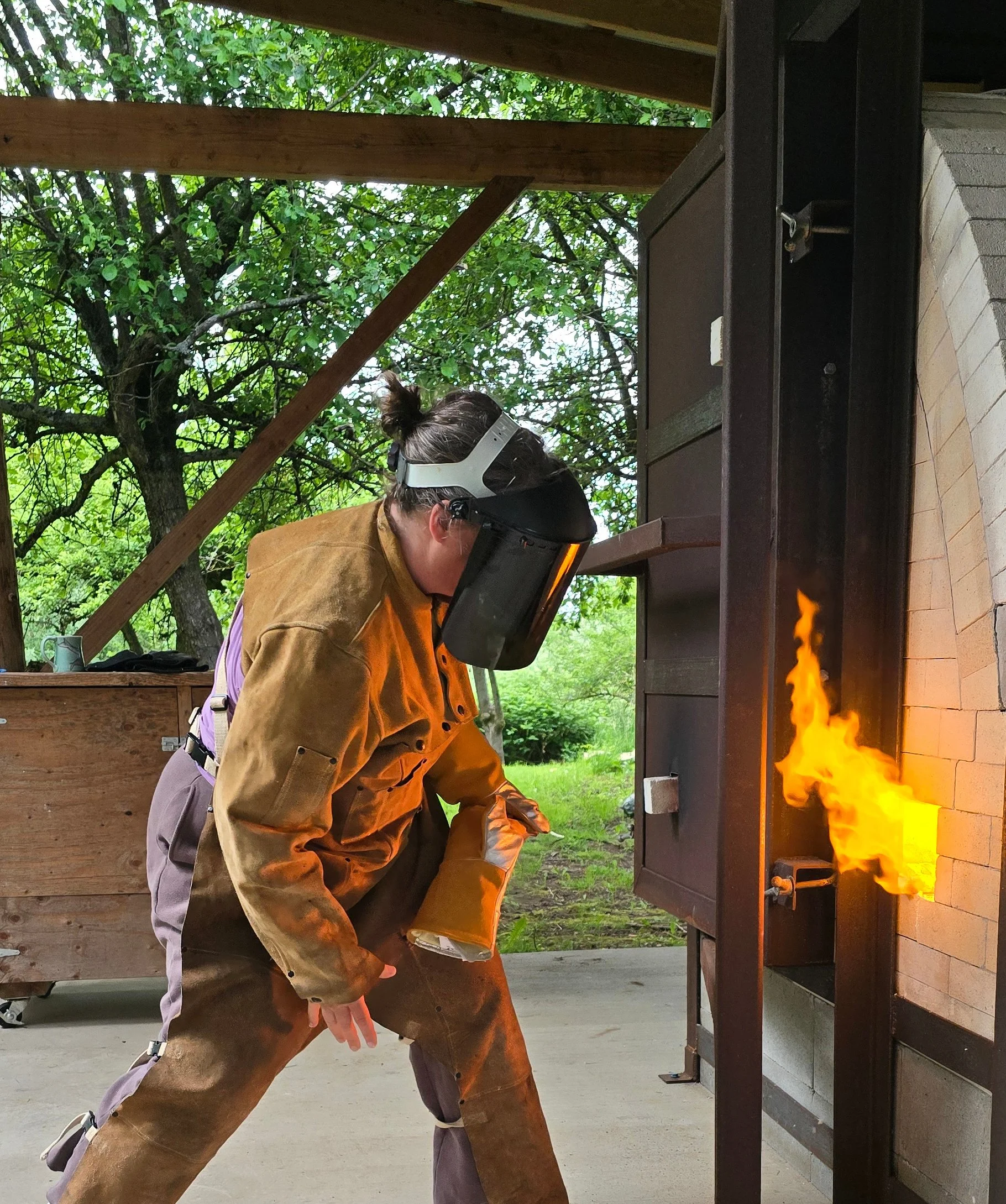 Jennifer Yates_kiln.jpg