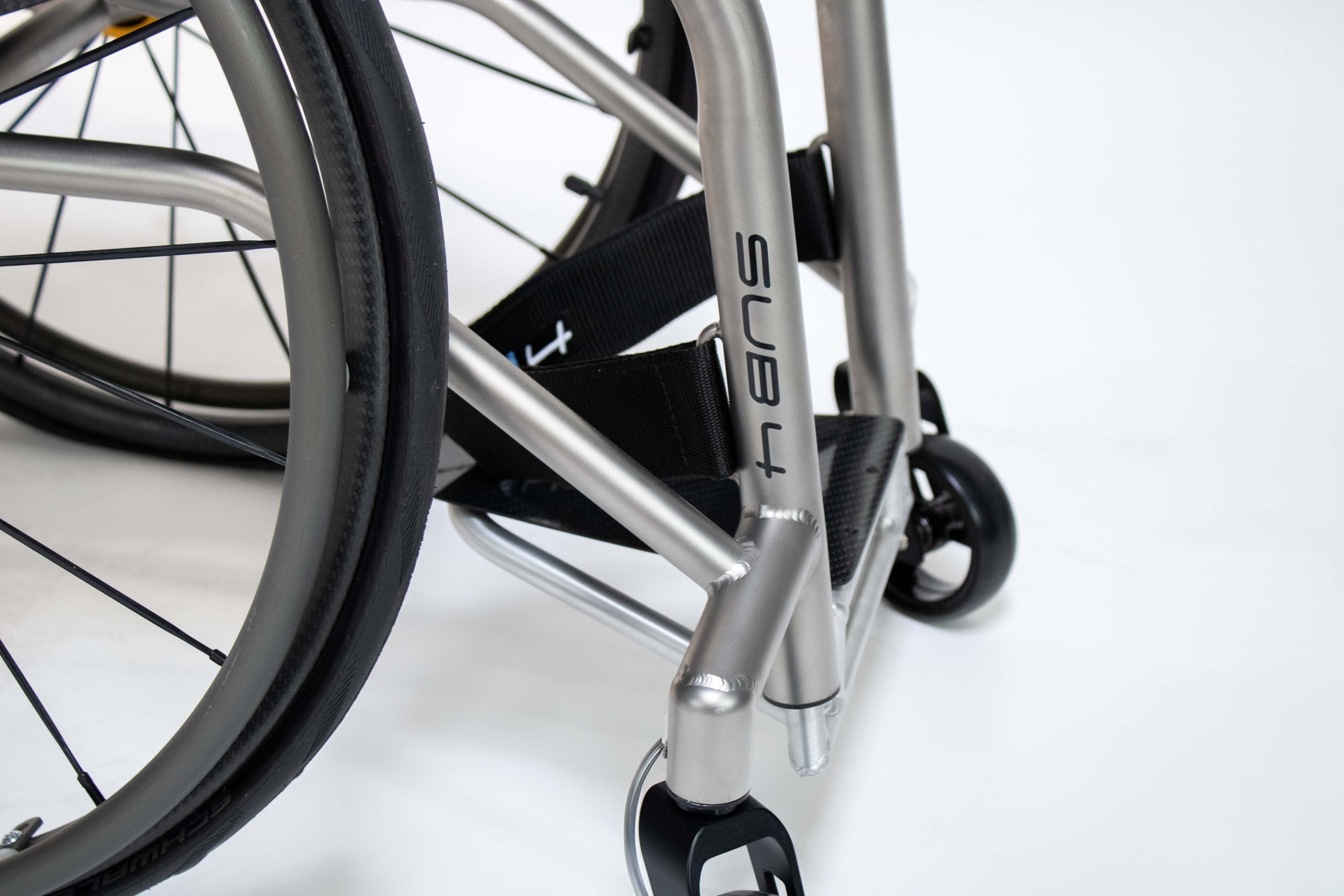 bike-on-rgkoctave-sub4-chair-1.jpg
