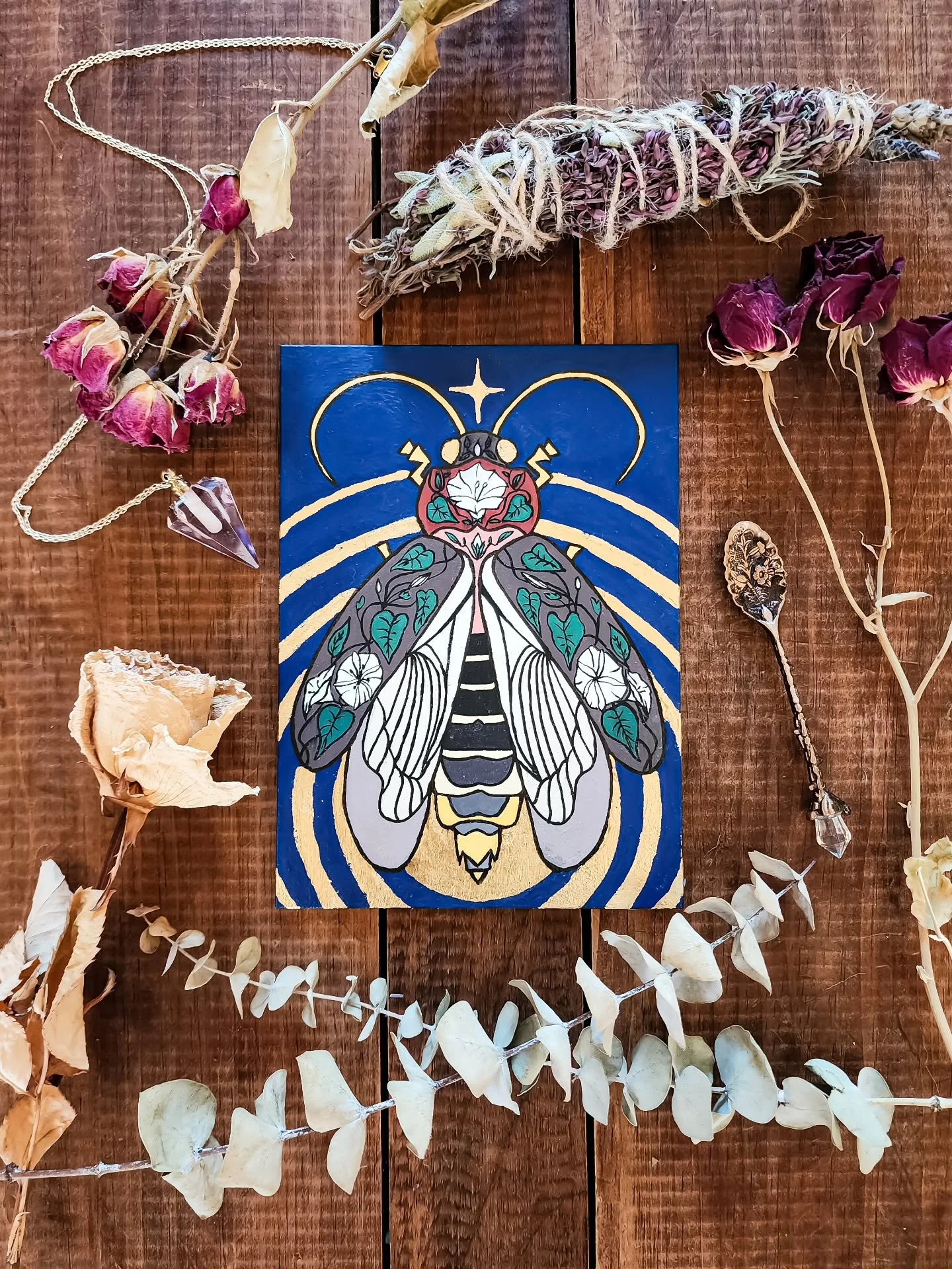 A little late, but here is a fun little piece I did last week that was inspired by the prompt of the #bugsinbloom2026 challenge, and the original painting will be going live tomorrow on @everydayorig . The prompt was to combine a firefly and a moonfl