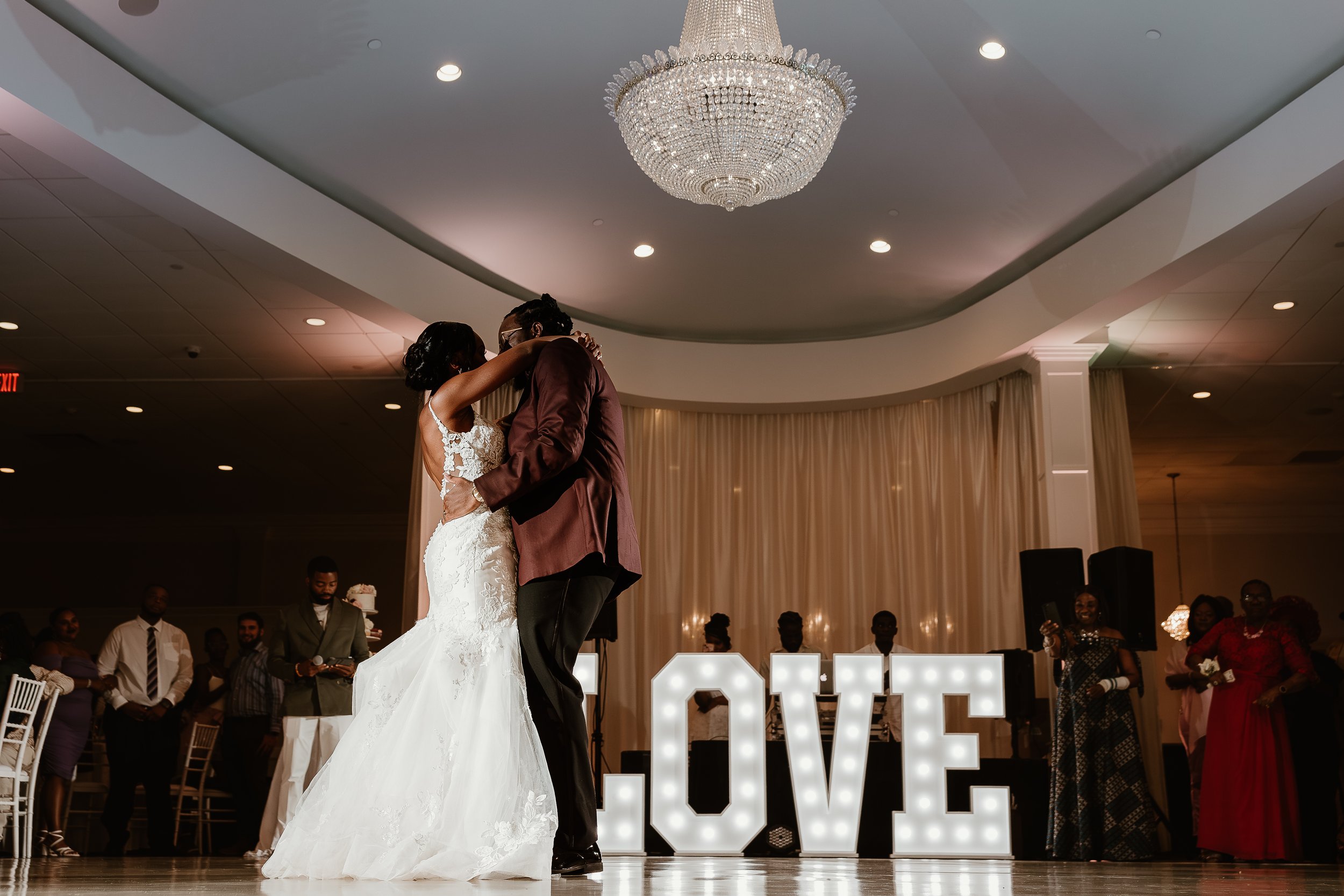 ThePhillipsWeddingSneakPeek-39.JPG