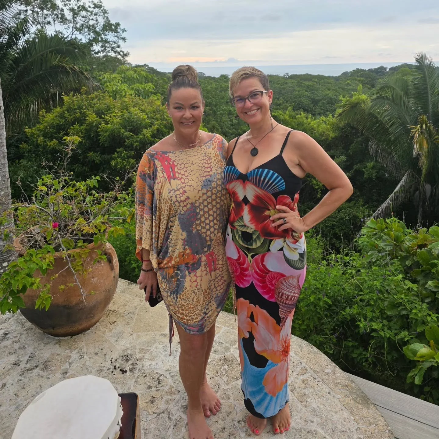 Thank you, Costa Rica, thank you @therealashleyblack, thank you @franthesurfer, thank you @puravidavibrations, thank you @seabreeze_by_cindy ... beyond grateful for the opportunity to heal my body and my spirit in such a magical place. I hope to be b