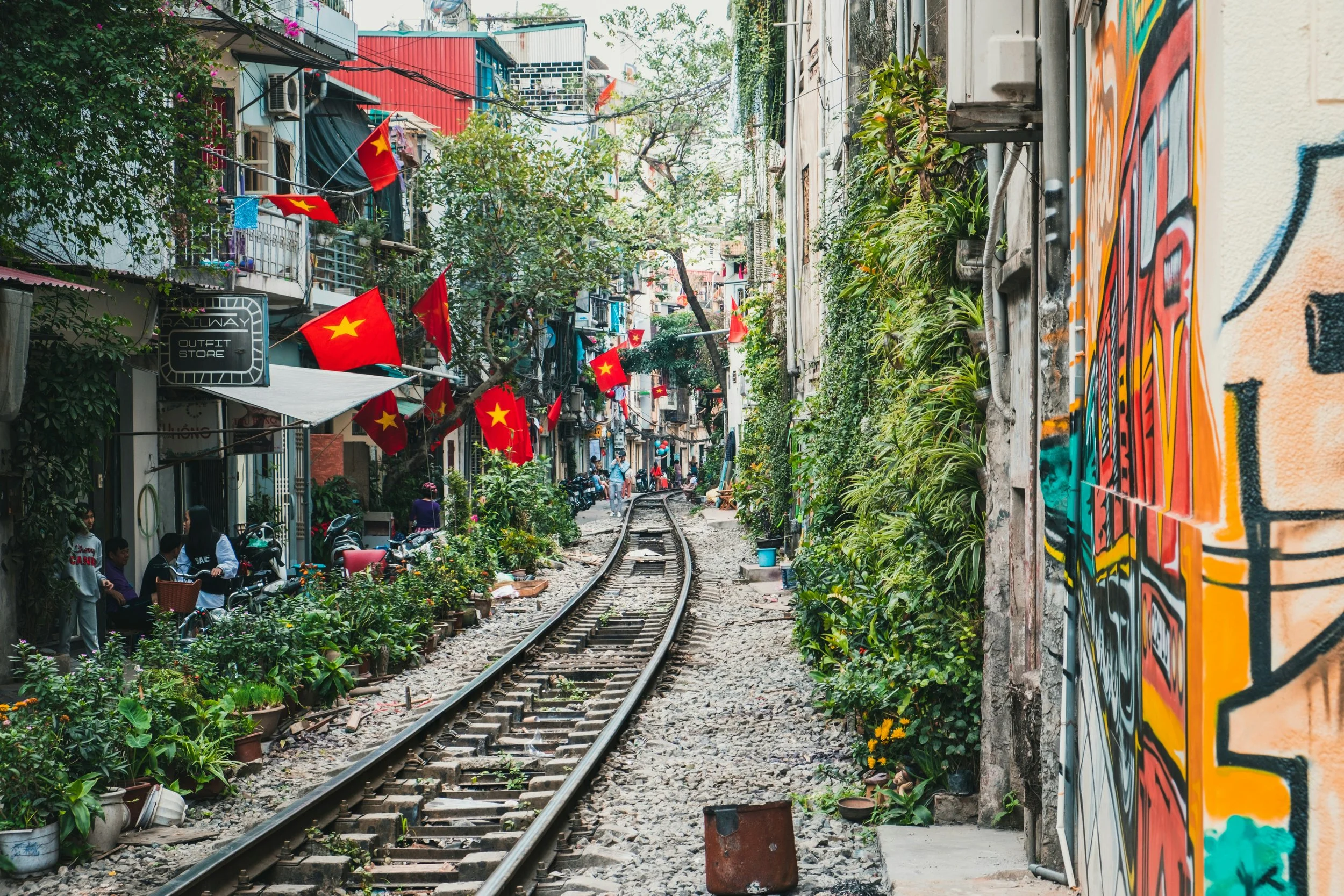 silver-ringvee-niFWqrLdjlE-unsplash.jpg