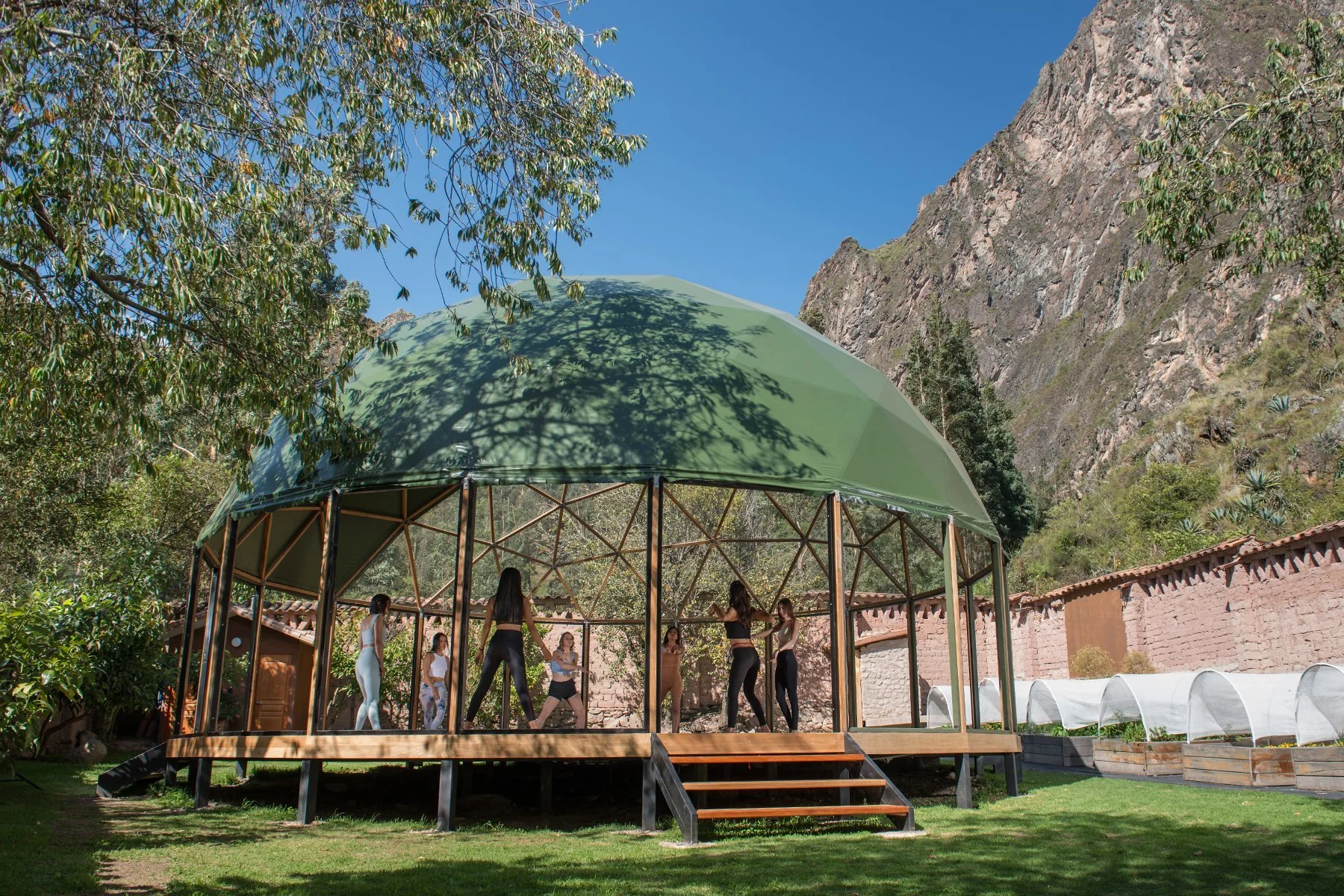 Curate a Hosted Retreat