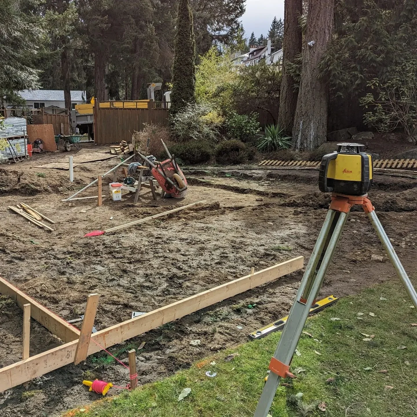 Successful projects always start with a well thought through and developed plan. "Think slow, act fast...". ~ Dan Gardner
#weworkforyou #projectmanagementvictoria
#landscapecarpentry