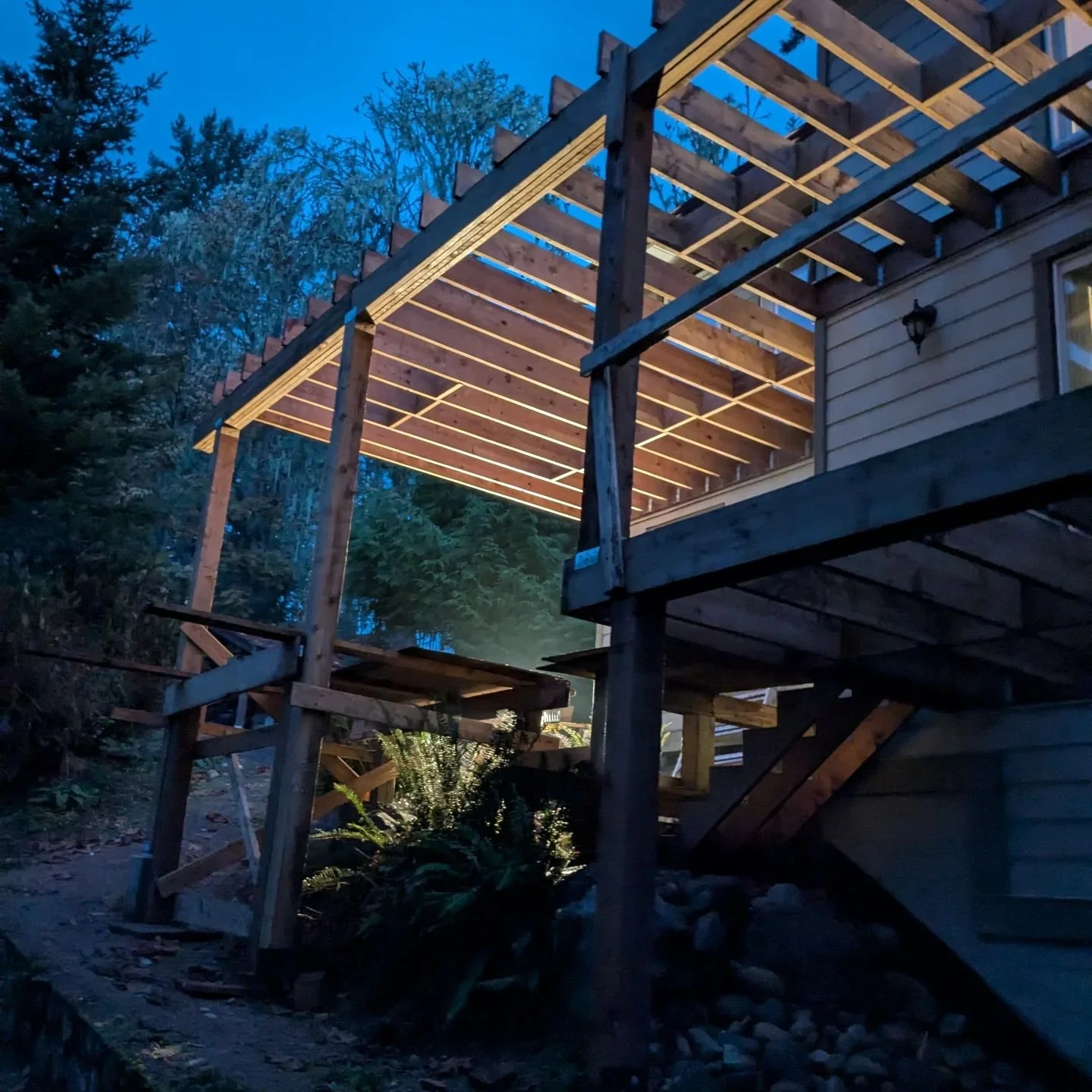 "People don't care how much you know until they know how much you care" ~ Theodore Roosevelt 
Keep moving.
#decksvictoriabc #weworkforyou #backyarddesign
 www.ziska.ca