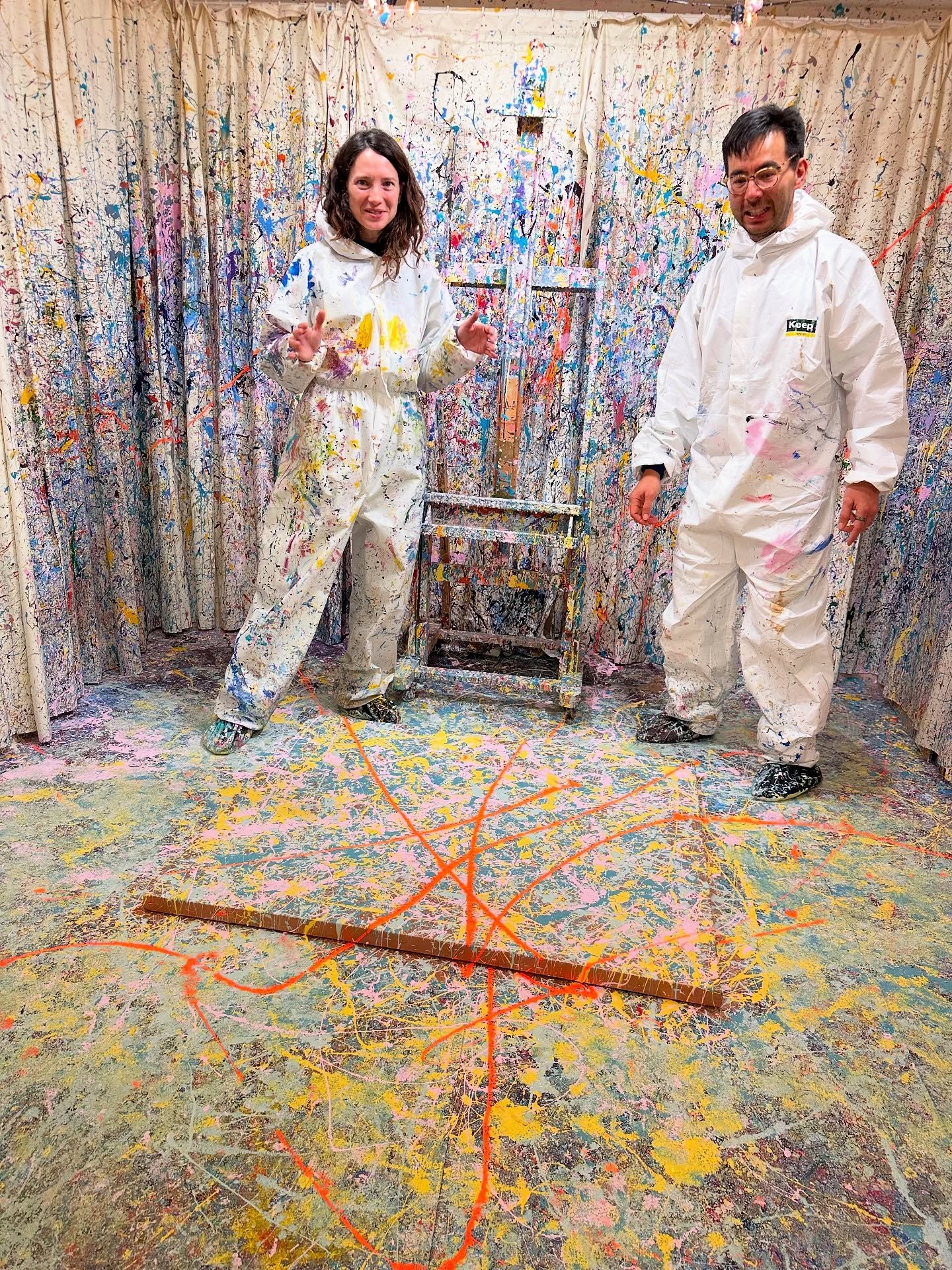 🎨 Splatter Painting Class &ndash; SW17 &amp; Nearby!

Live in #tooting , #earlsfield ,#collierswood , Balham, #clapham , #wimbledon , #wandsworth or #battersea ? You&rsquo;re just a short ride away from a night of flinging paint and having a blast a