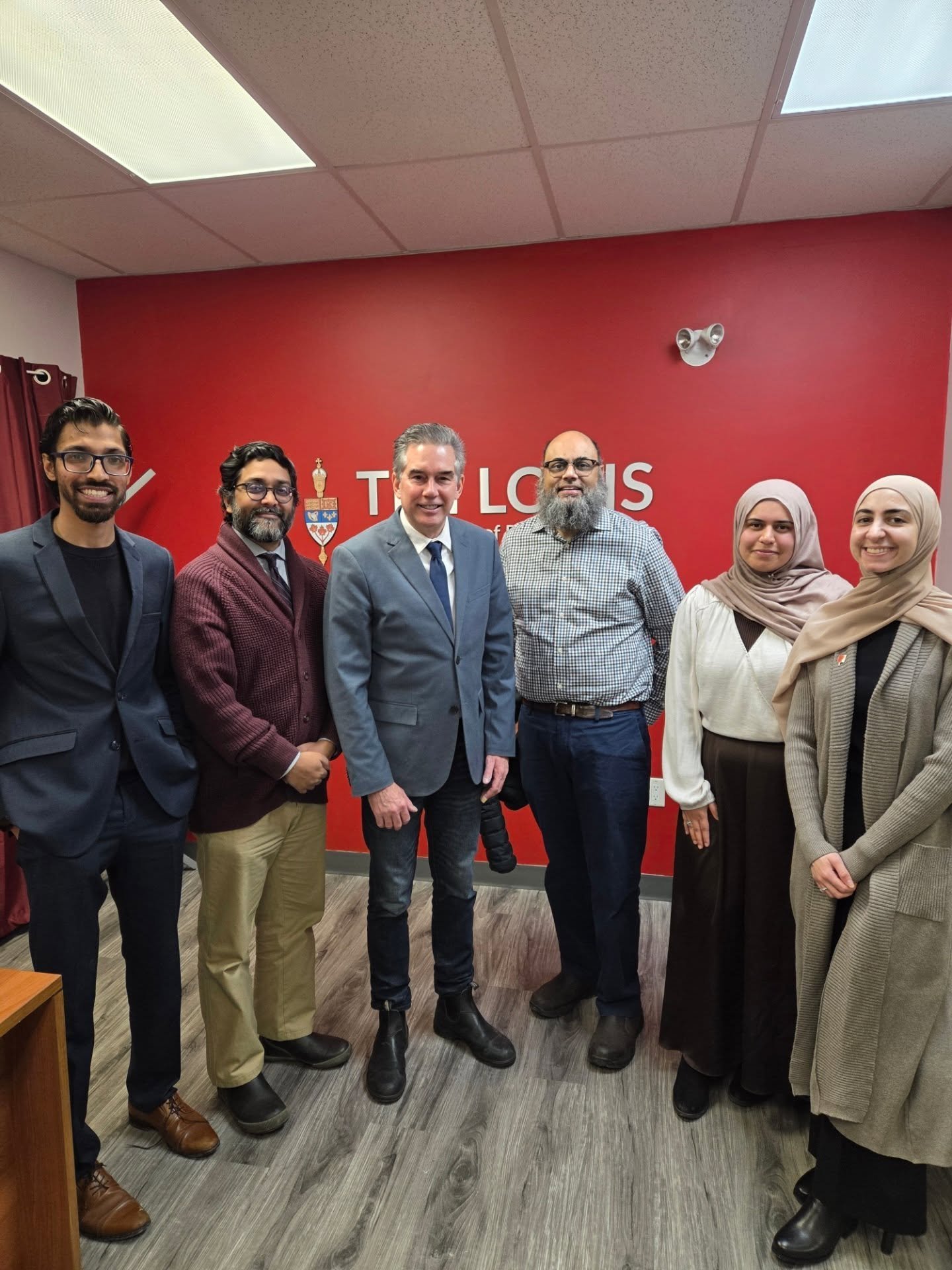 It was a privilege to meet with representatives from the National Council of Canadian Muslims (NCCM) at my constituency office. 

I deeply appreciate their leadership and advocacy. Listening to these perspectives helps ensure that decisions in Ottawa