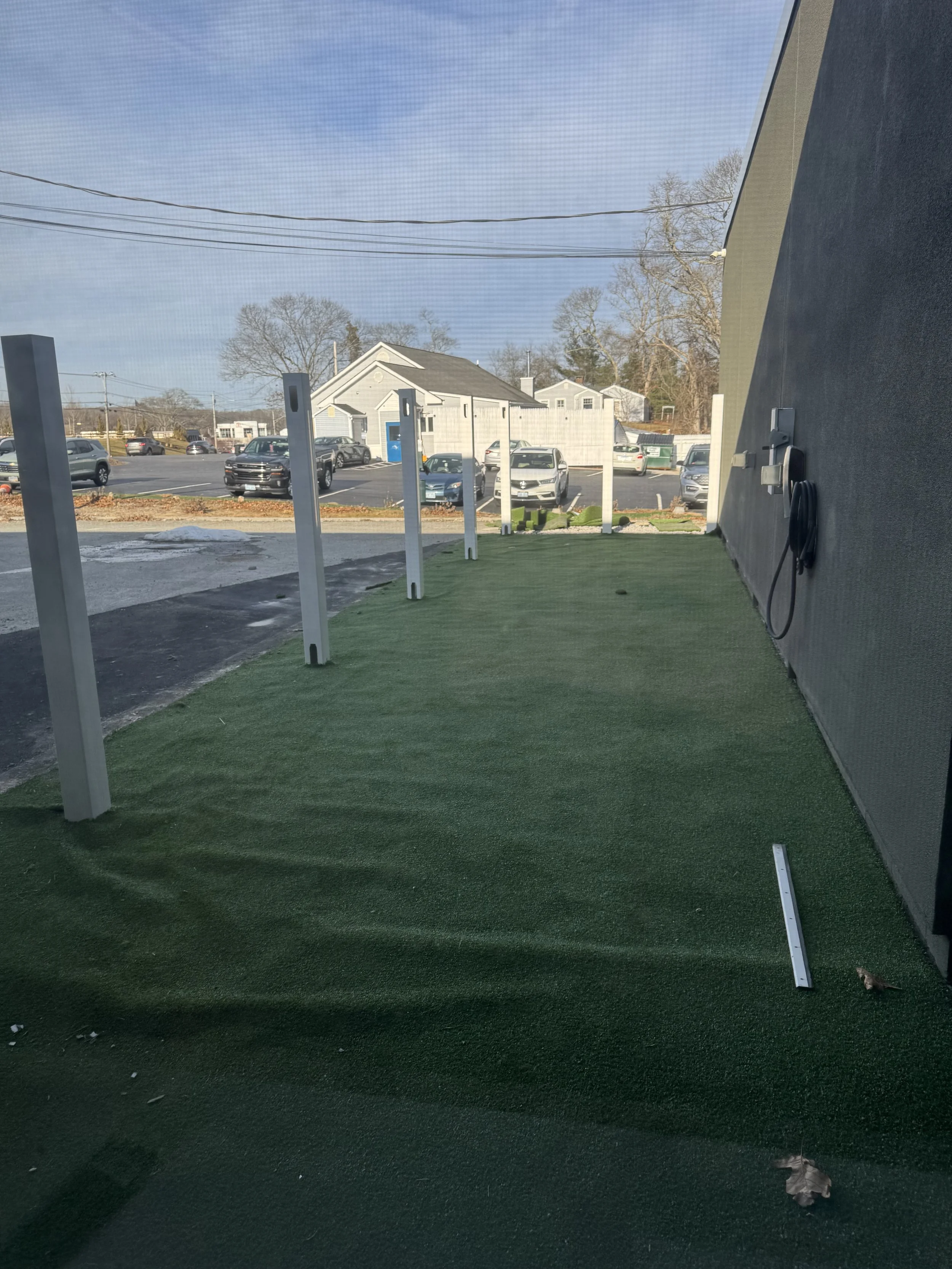 Posts in at small dog area and seaming of turf happening!