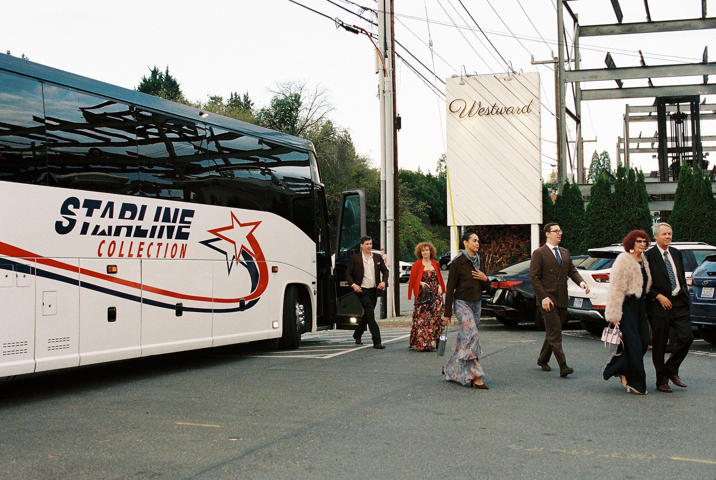 portland documentary wedding photographer-17.jpg