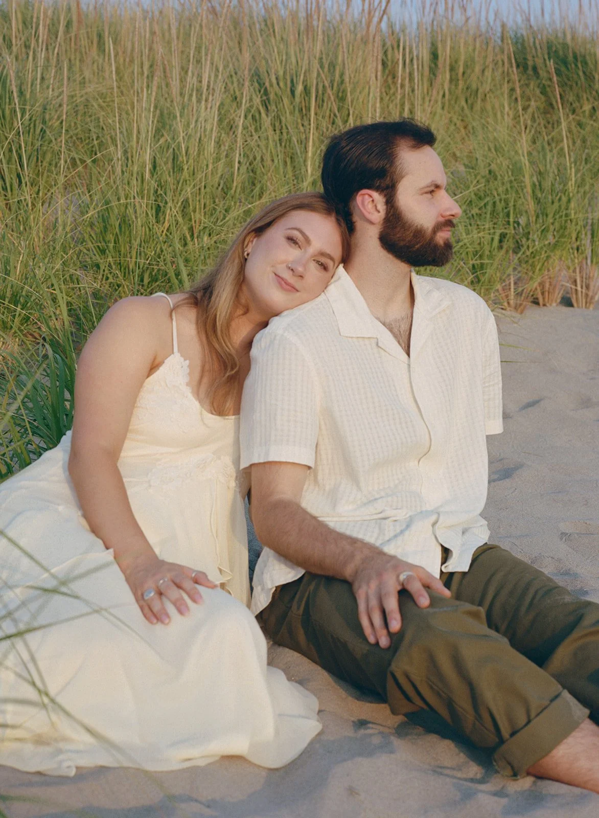 An Oregon Coast Engagement Session Shot on Film // Alisha and Dylan