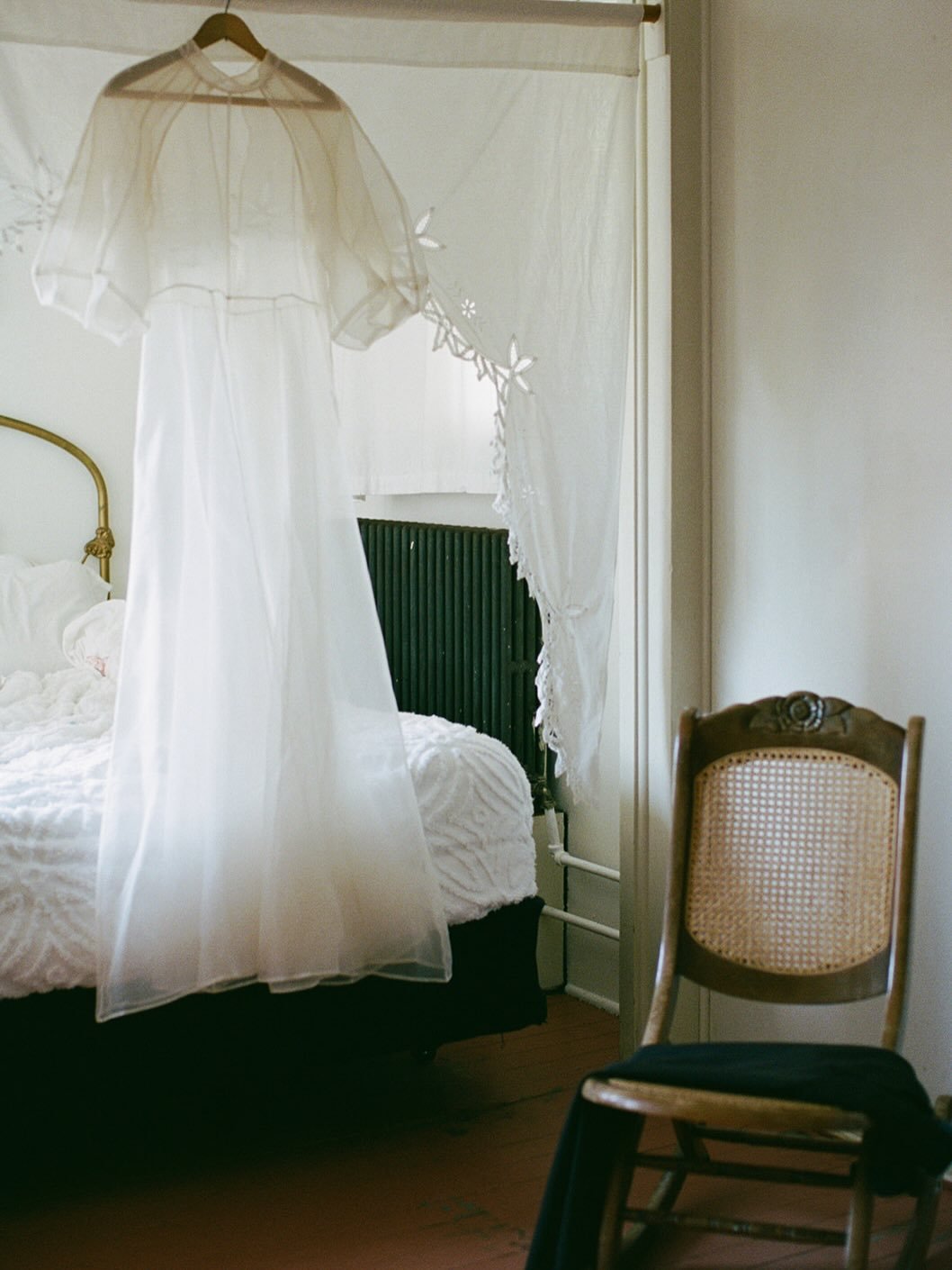 Details on film from a summer wedding on Washington&rsquo;s Long Beach peninsula