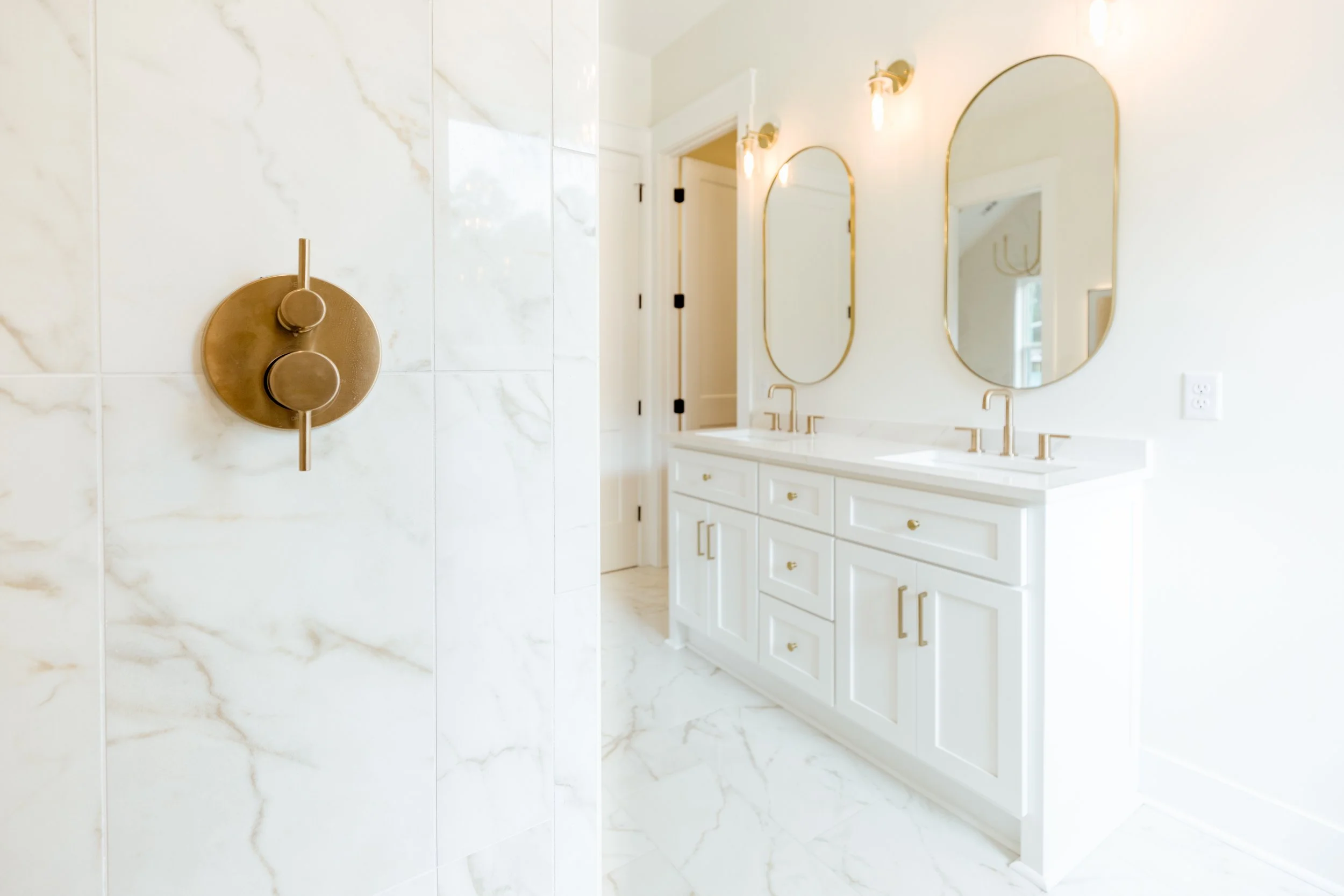 Master Bathroom Ideas We’re Loving Right Now — Real Hollingsworth Builds